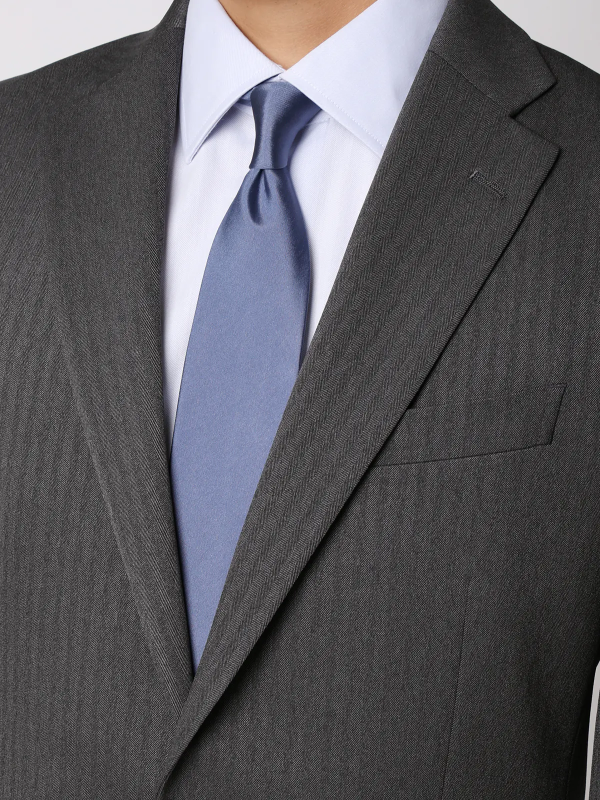 最高スーツ／ウォッシャブル／ストレッチ／2つボタン／ヘリンボーン／CH26 グレー 体型（DROP):普通　6DROP(A体),身長:185cm