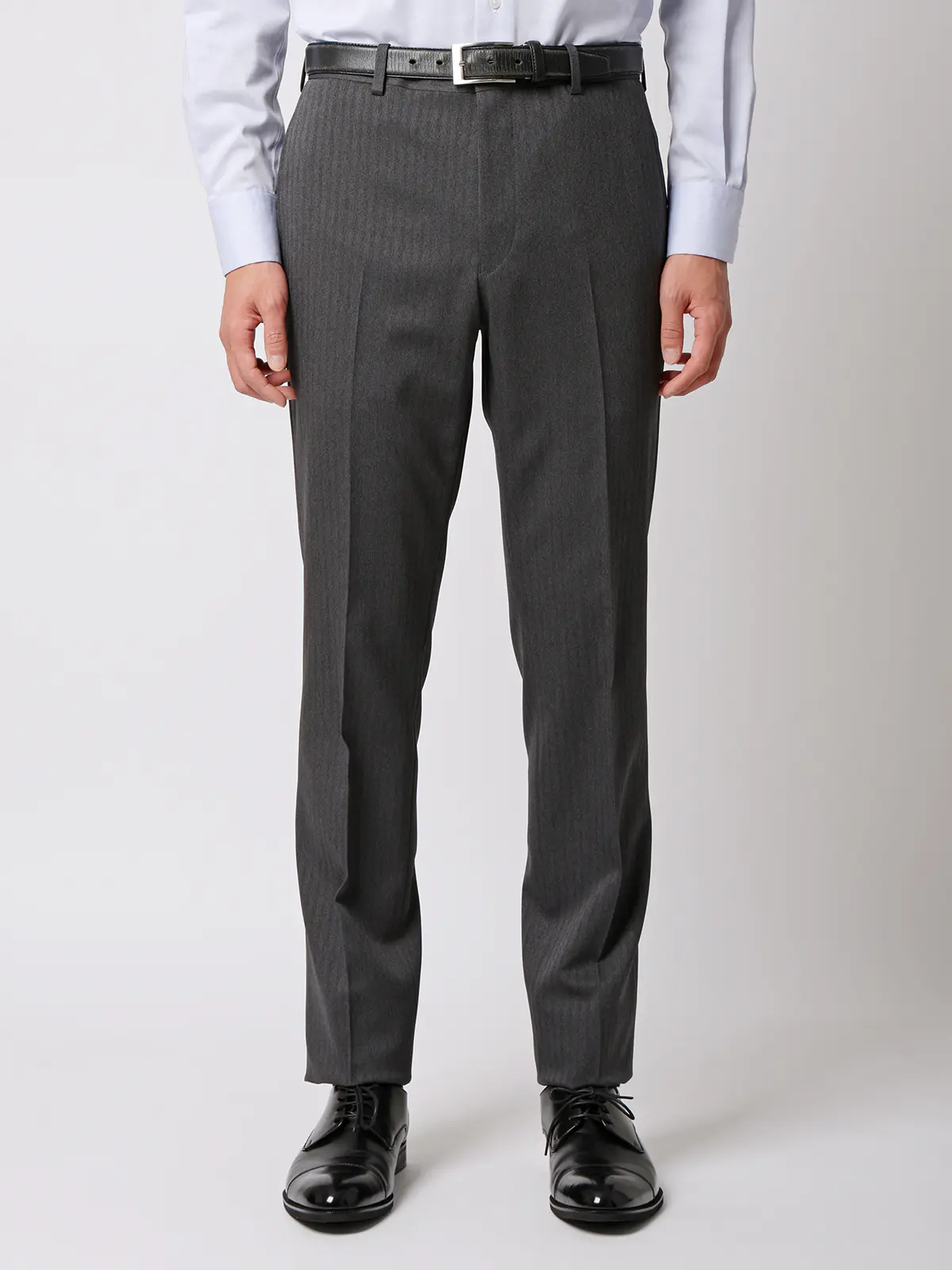 最高スーツ／ウォッシャブル／ストレッチ／2つボタン／ヘリンボーン／CH26 グレー 体型（DROP):普通　6DROP(A体),身長:185cm