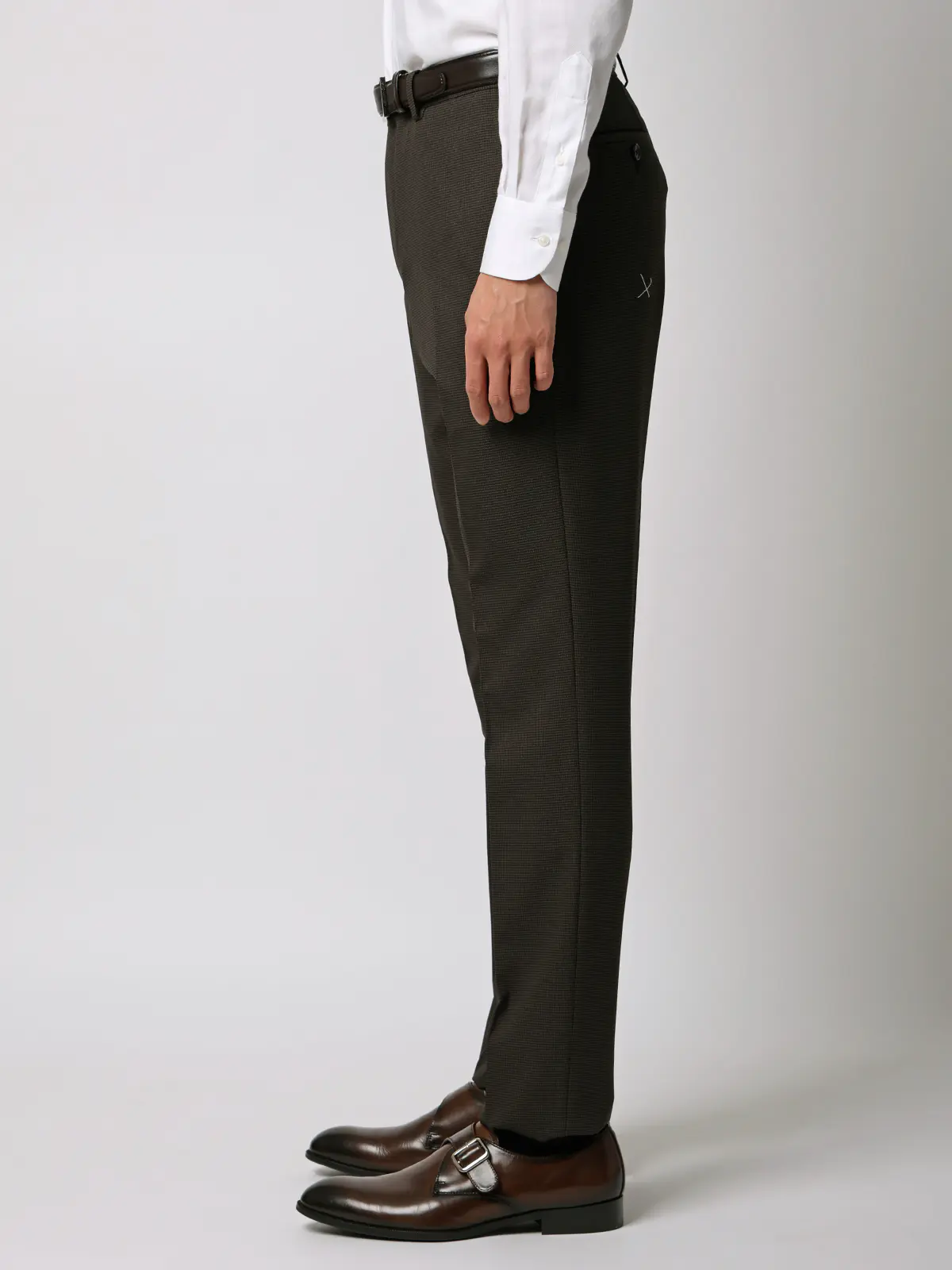 最高スーツ／ウォッシャブル／ストレッチ／2つボタン／ハウンドトゥース／CH26 ブラウン 体型（DROP):ややがっしり　4DROP(AB体),身長:190cm