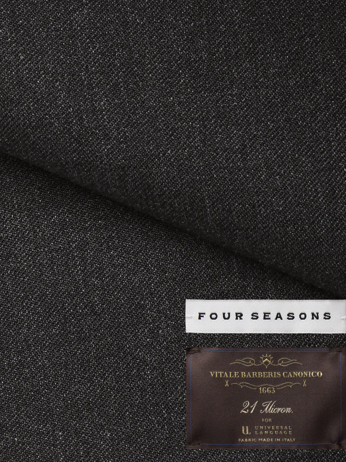 スーツ／2つボタン／CANONICO／21μPRUNELLE／無地／CH25 チャコール 体型（DROP):スリム　8DROP(YA体),身長:160cm