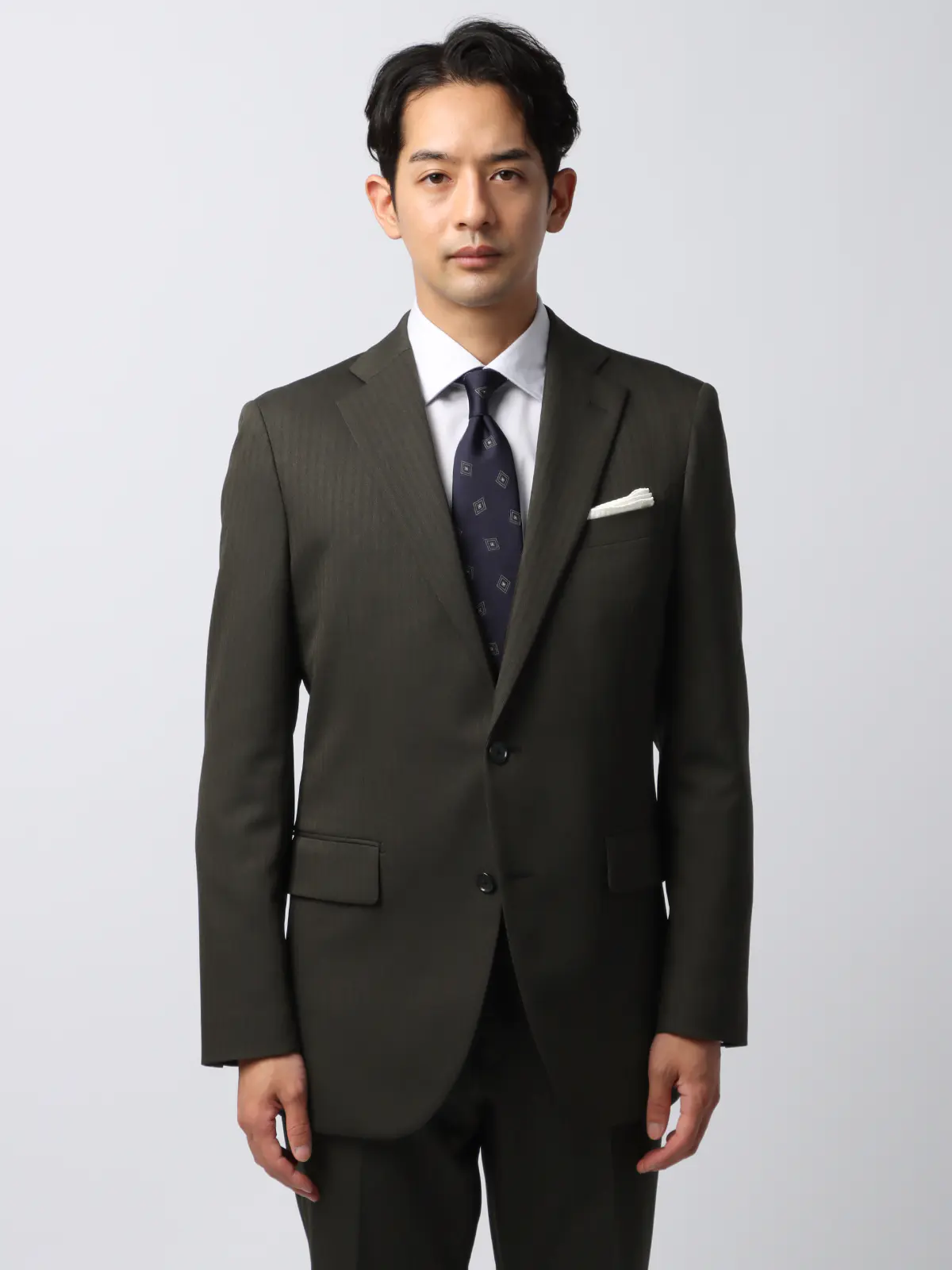 最高スーツ／ウォッシャブル／NON IRON／ストレッチ／2つボタン／ヘリンボーン／CH26 グリーン系 体型（DROP):スリム　8DROP(YA体),身長:160cm