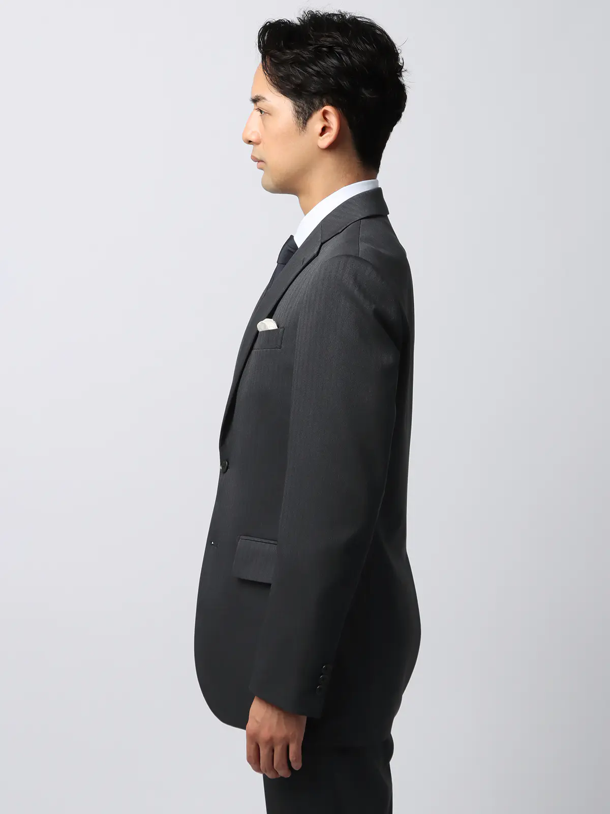 最高スーツ／ウォッシャブル／NON IRON／ストレッチ／2つボタン／ヘリンボーン／CH26 グレー系 体型（DROP):スリム　8DROP(YA体),身長:160cm