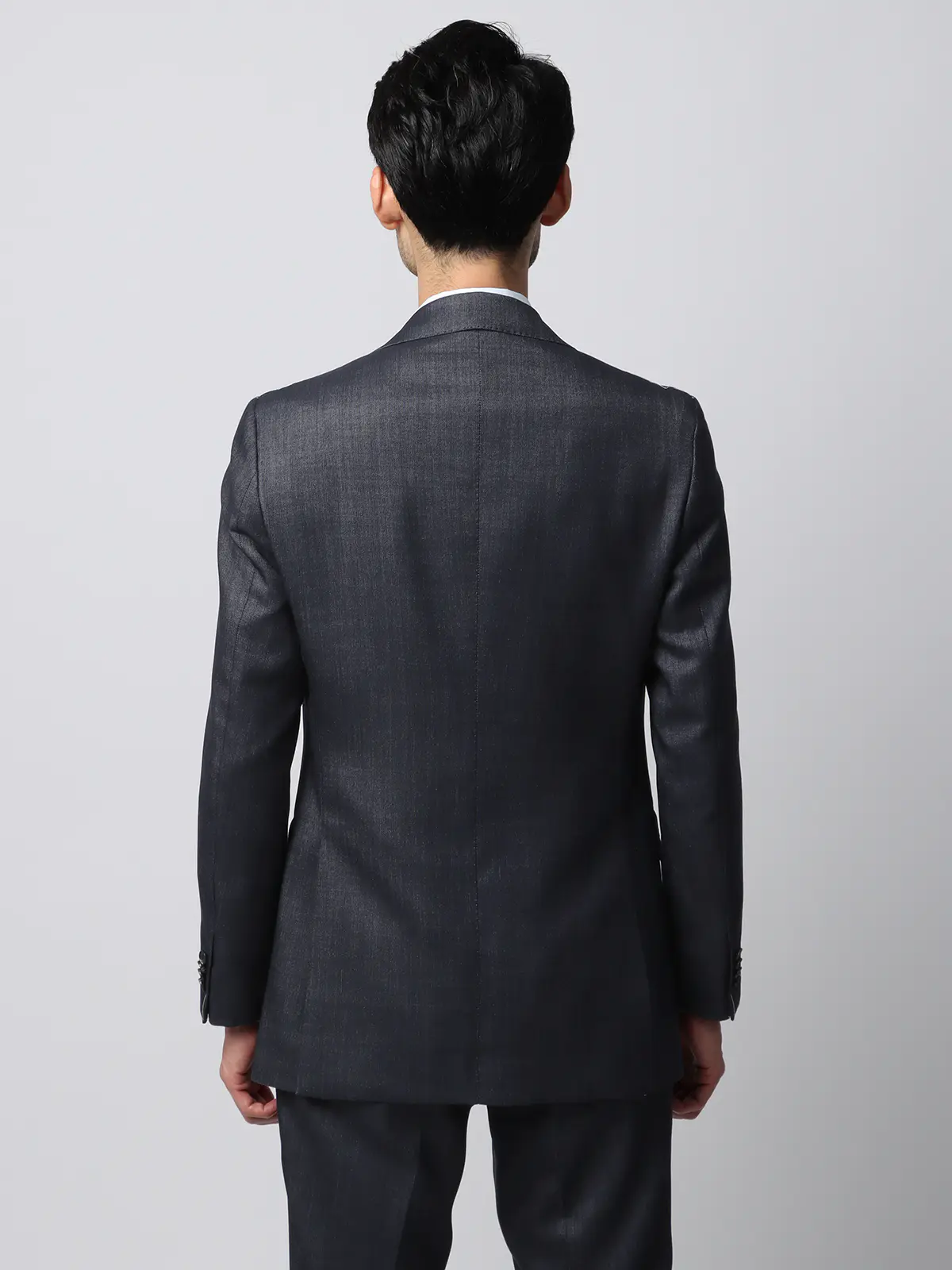 スーツ／2つボタン／尾州／HAND MADE／織柄／CH25 ネイビー系 体型（DROP):スリム　8DROP(YA体),身長:170cm