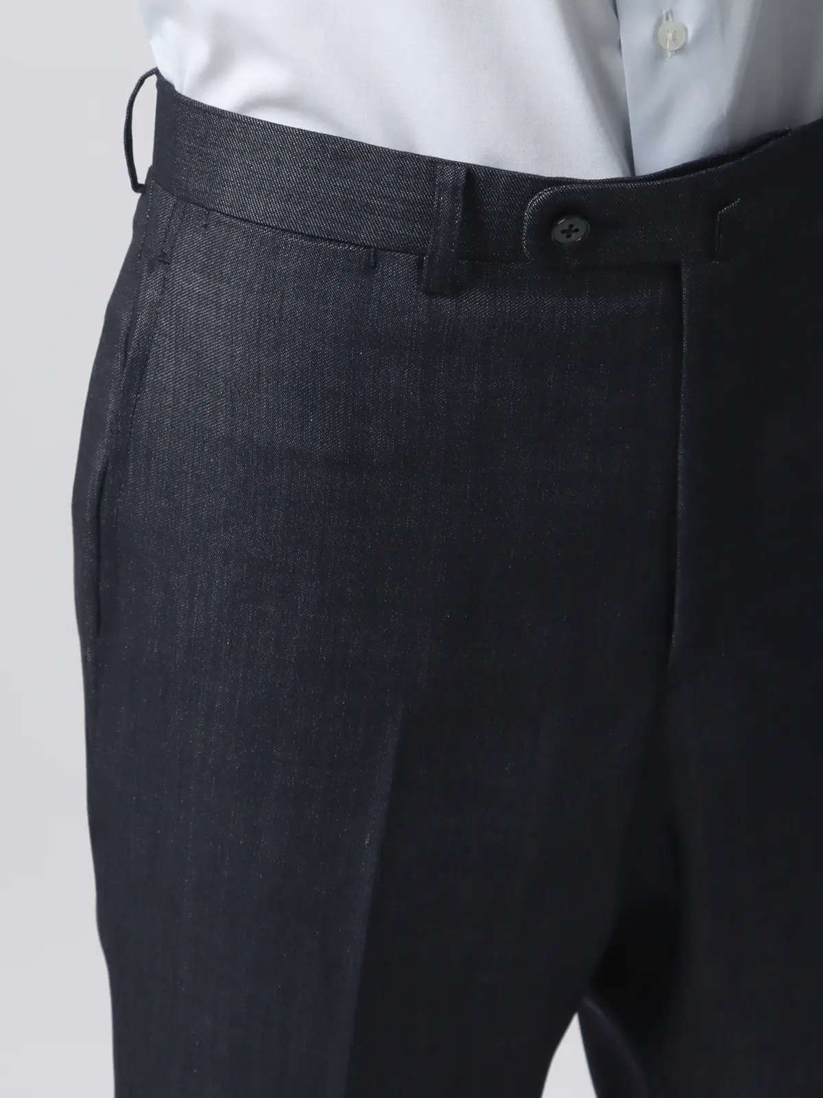 スーツ／2つボタン／尾州／HAND MADE／織柄／CH25 ネイビー系 体型（DROP):スリム　8DROP(YA体),身長:170cm