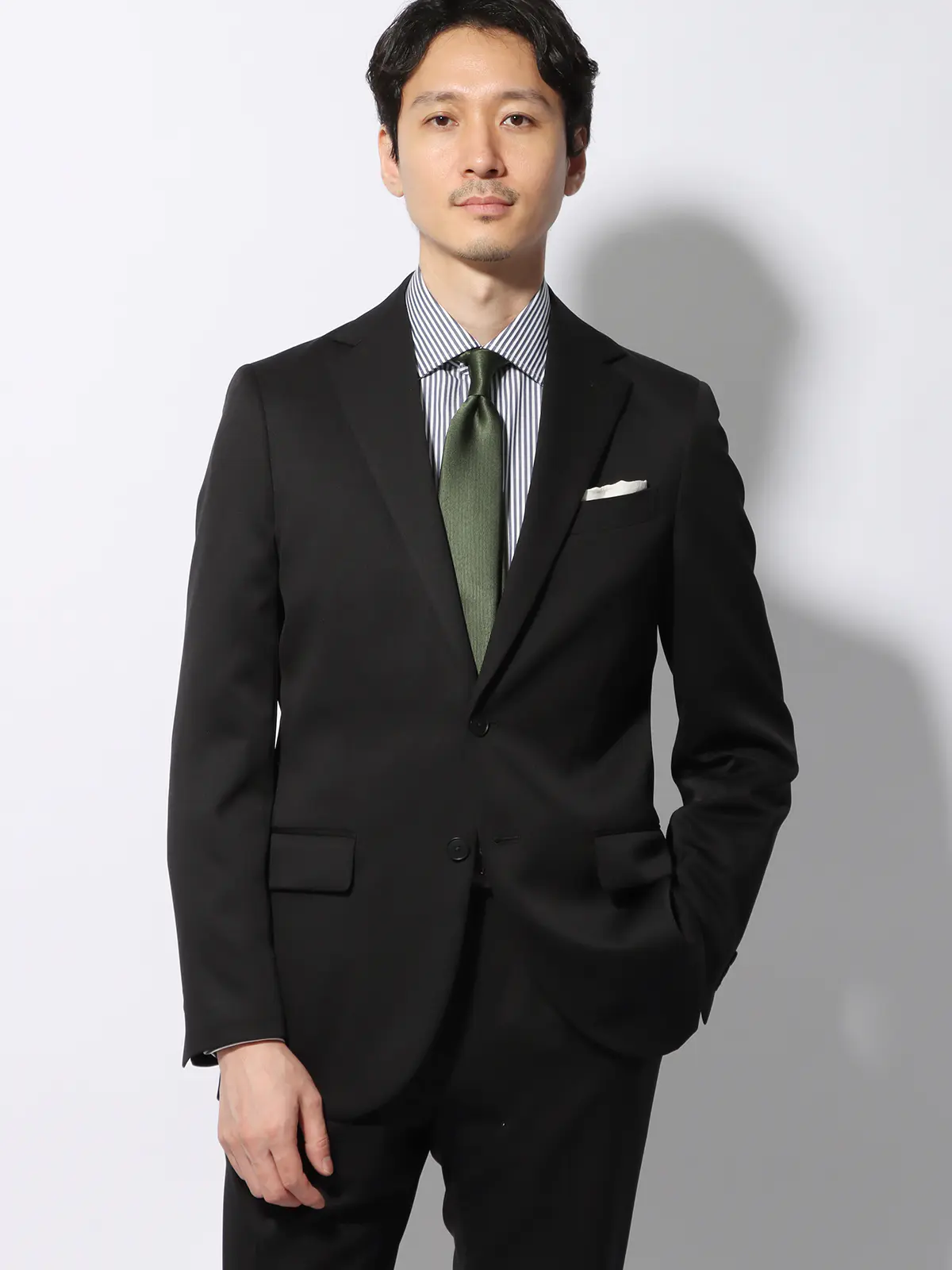 WEB限定/スーツ/ウォッシャブル/ストレッチ/2つボタン/無地/裾上げ済み ブラック 体型(DROP):スリム 8DROP(YA体),身長:165cm