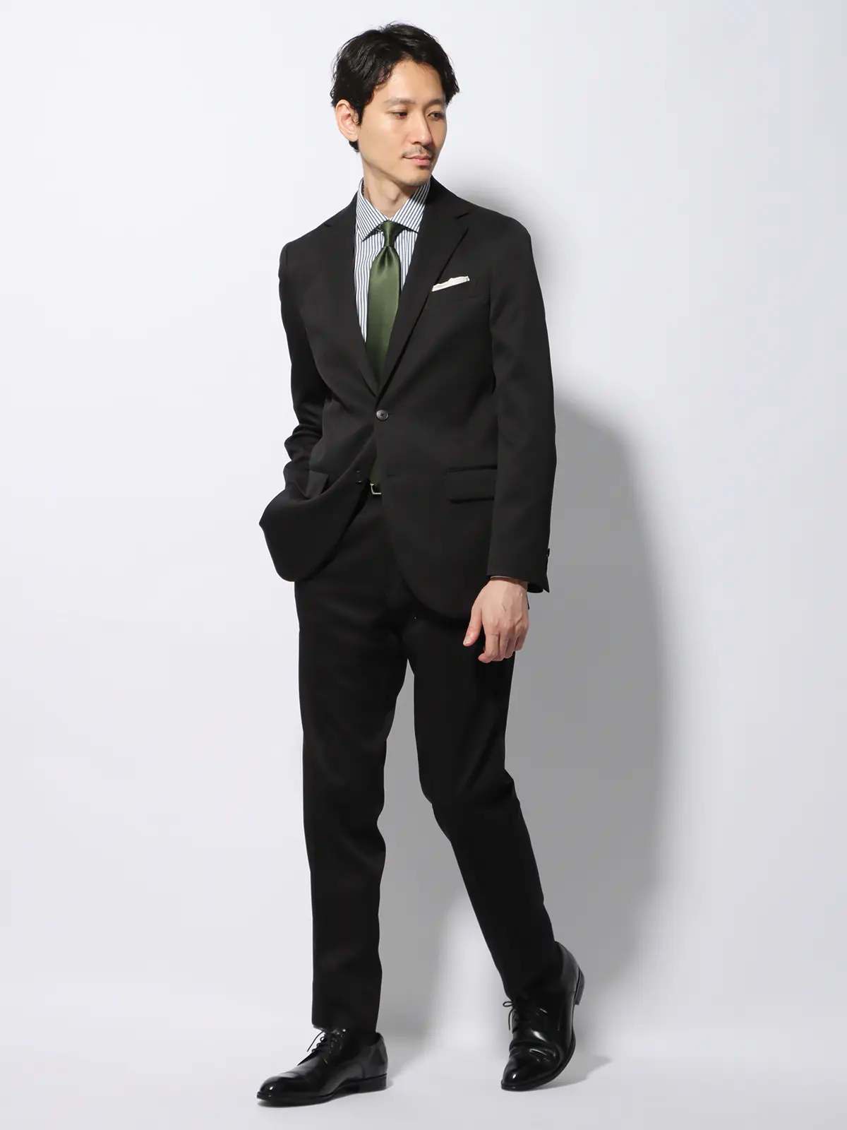 WEB限定/スーツ/ウォッシャブル/ストレッチ/2つボタン/無地/裾上げ済み ブラック 体型(DROP):スリム 8DROP(YA体),身長:165cm