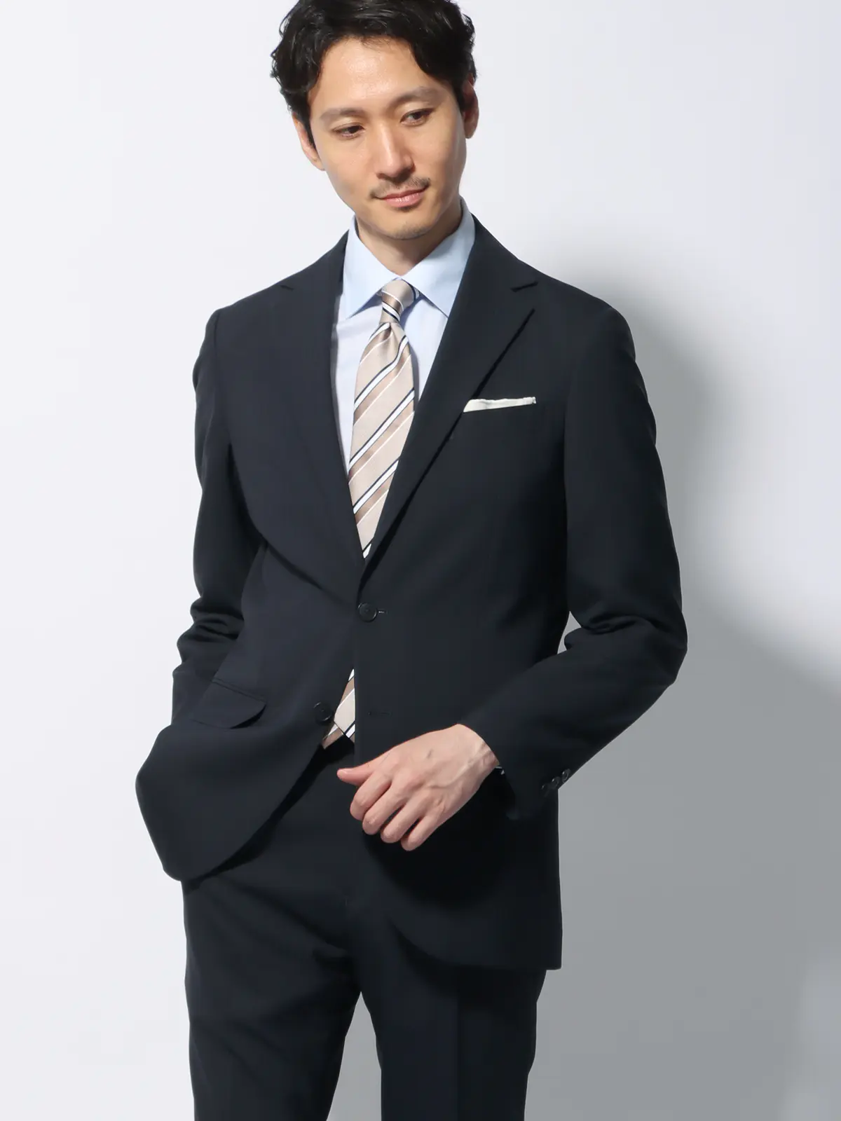 WEB限定/スーツ/ウォッシャブル/ストレッチ/2つボタン/ヘリンボーン/裾上げ済み ネイビー 体型(DROP):スリム 8DROP(YA体),身長:165cm