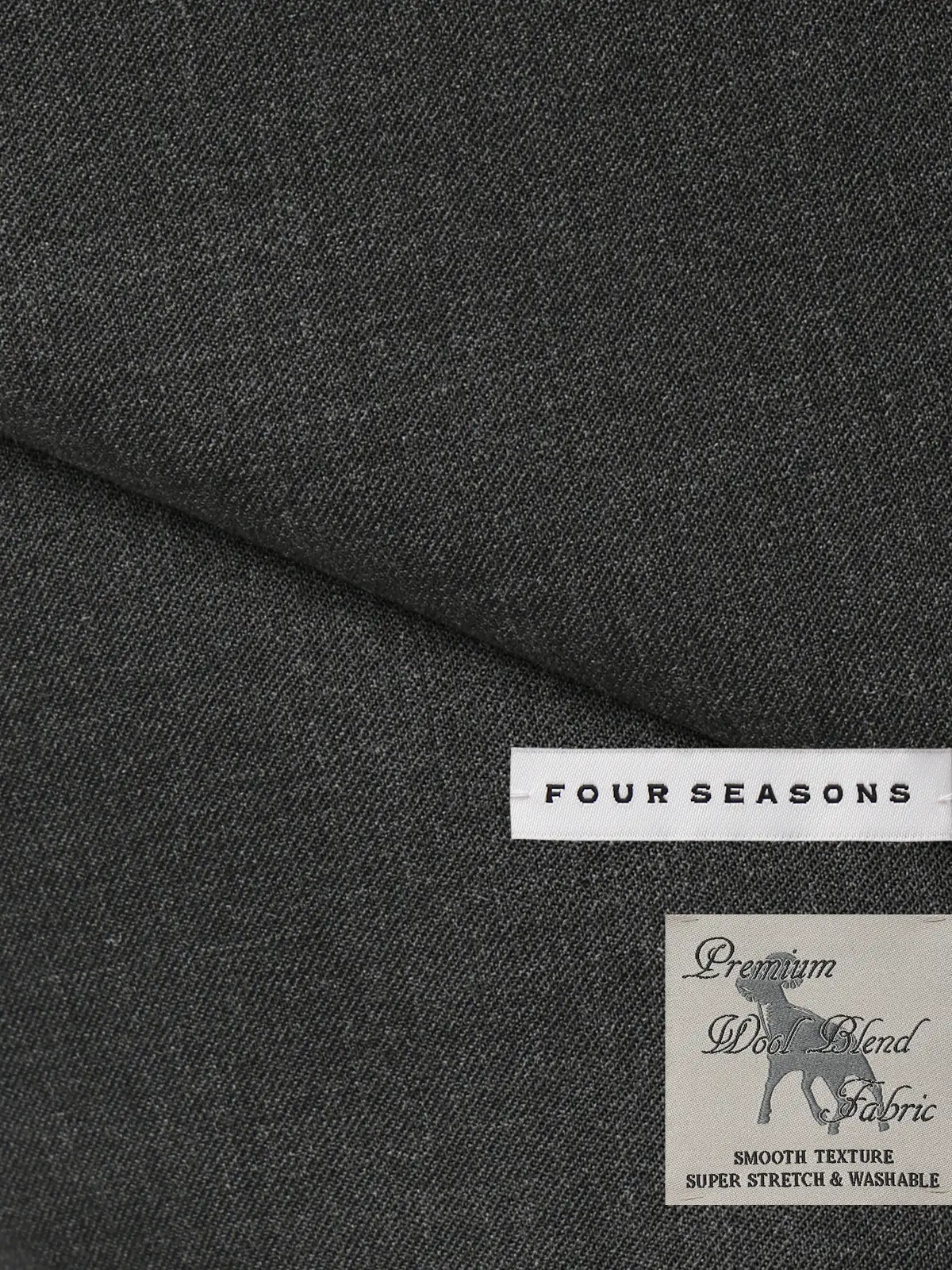 スーツ／ウォッシャブル／2つボタン／Premium Wool Blend／無地／CH25 チャコール 体型（DROP):スリム　8DROP(YA体),身長:160cm