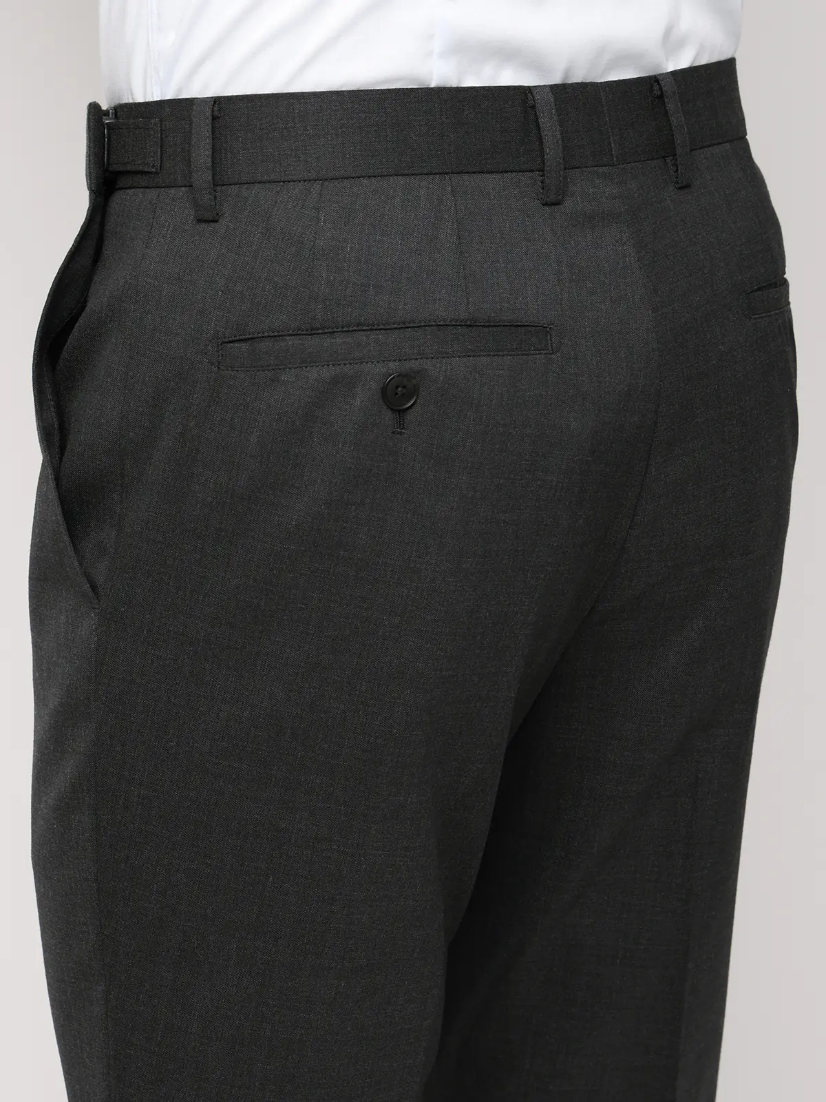 スーツ／ウォッシャブル／2つボタン／Premium Wool Blend／無地／CH25 チャコール 体型（DROP):スリム　8DROP(YA体),身長:160cm