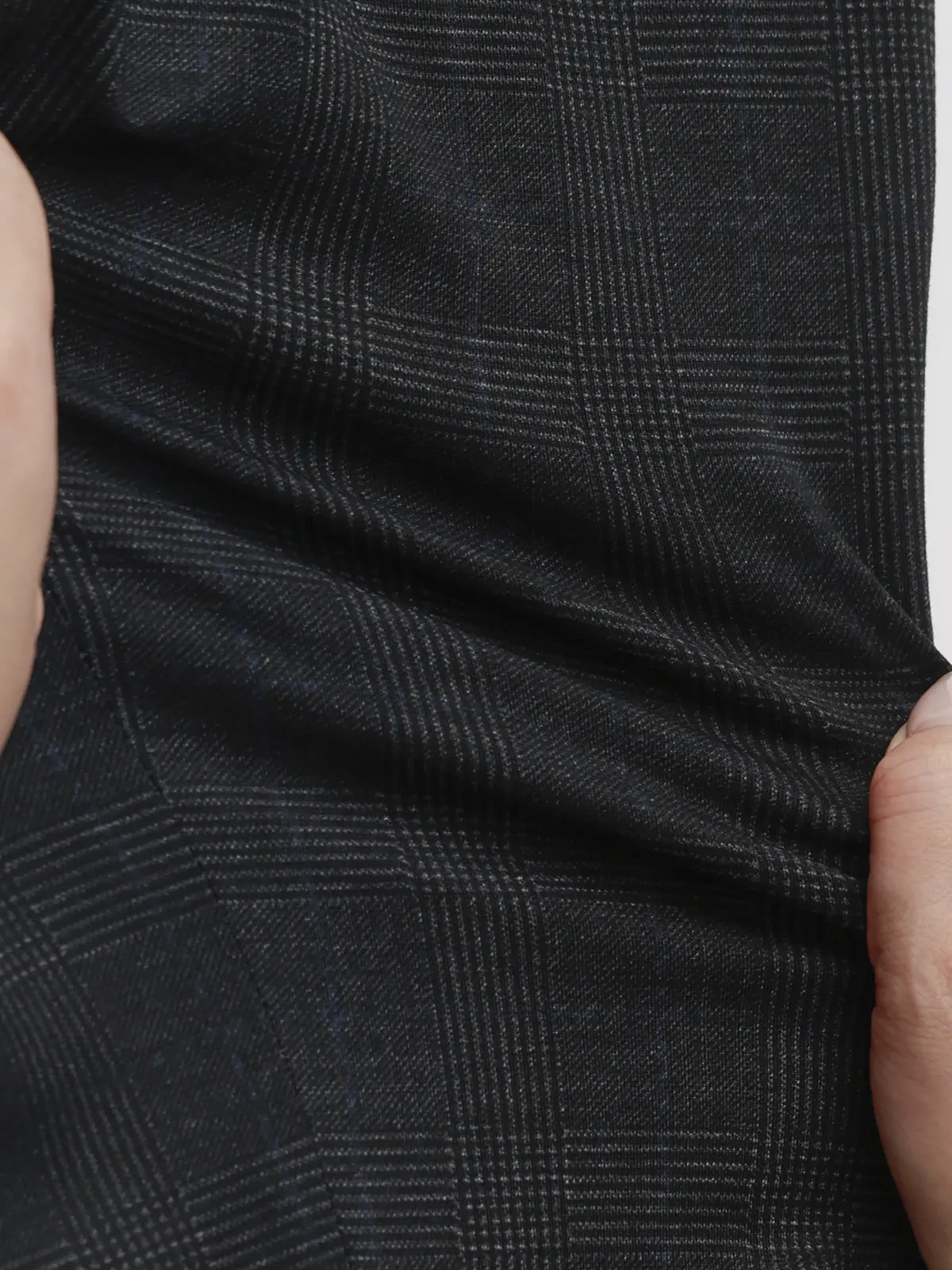 伸びるスーツ～Jersey～／ウォッシャブル／ストレッチ／2つボタン／グレンチェック／CH25 チャコール 体型（DROP):がっしり　2DROP(BE体),身長:170cm