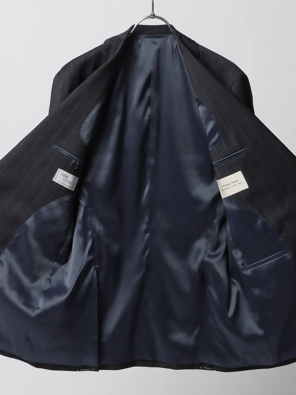 WEB・一部店舗限定／スーツ／2つボタン／チョークストライプ／CH22 ネイビー 体型（DROP):スリム　8DROP(YA体),身長:165cm