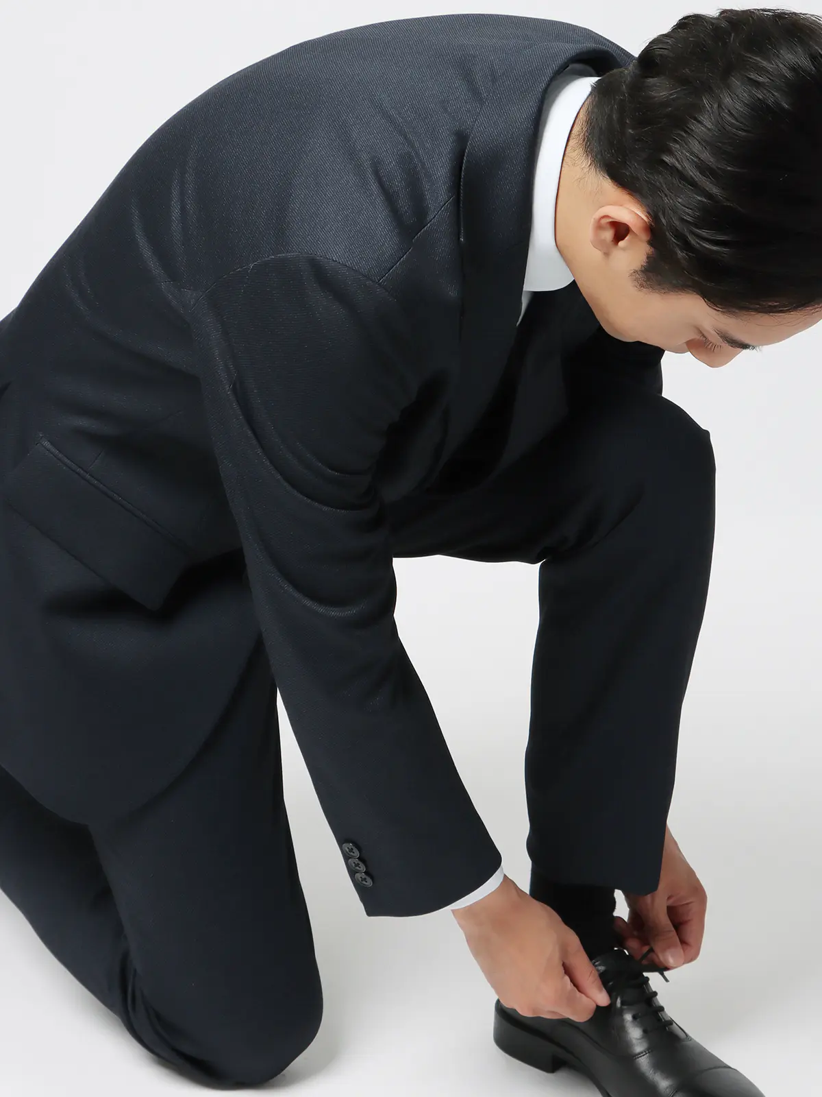 伸びるスーツ～Jersey～／ウォッシャブル／ストレッチ／2つボタン／無地／CH27 ネイビー 体型（DROP):普通　6DROP(A体),身長:185cm