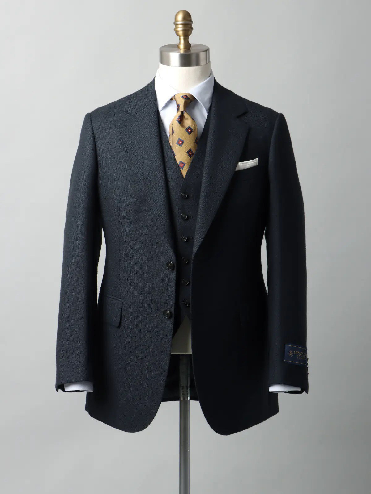 FUMIYA HIRANO/スーツ/スリーピース/2つボタン/尾州/シャークスキン/FH01 ブルー 体型(DROP):スリム 8DROP(YA体),身長:165cm