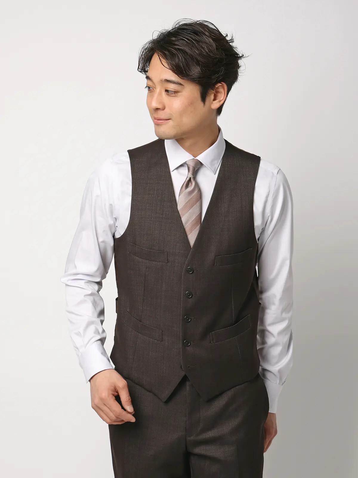 スーツ／スリーピース／ウォッシャブル／ストレッチ／2つボタン／CH25 ブラウン 体型（DROP):スリム　8DROP(YA体),身長:160cm