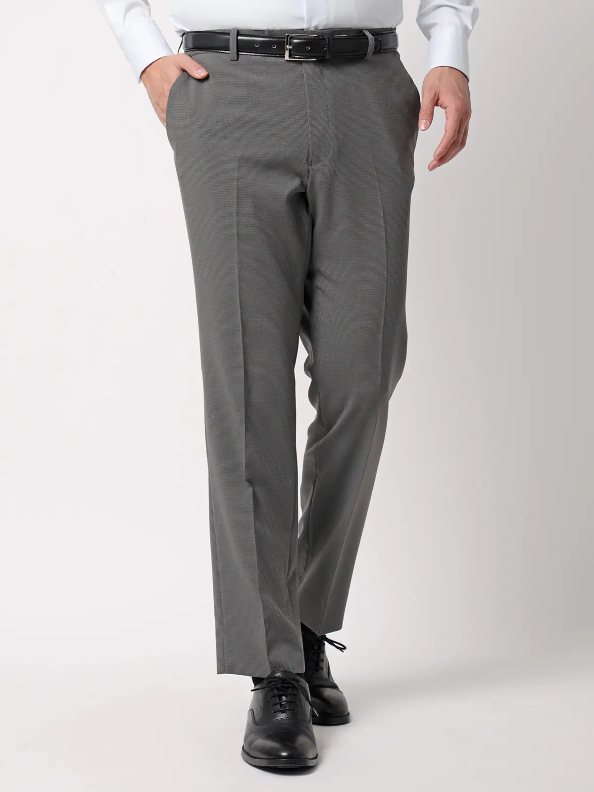 みんなのスーツ／2つボタン／ハウンドトゥース／PRESTIGE TECHNOLOGY／裾上げ済み グレー SS