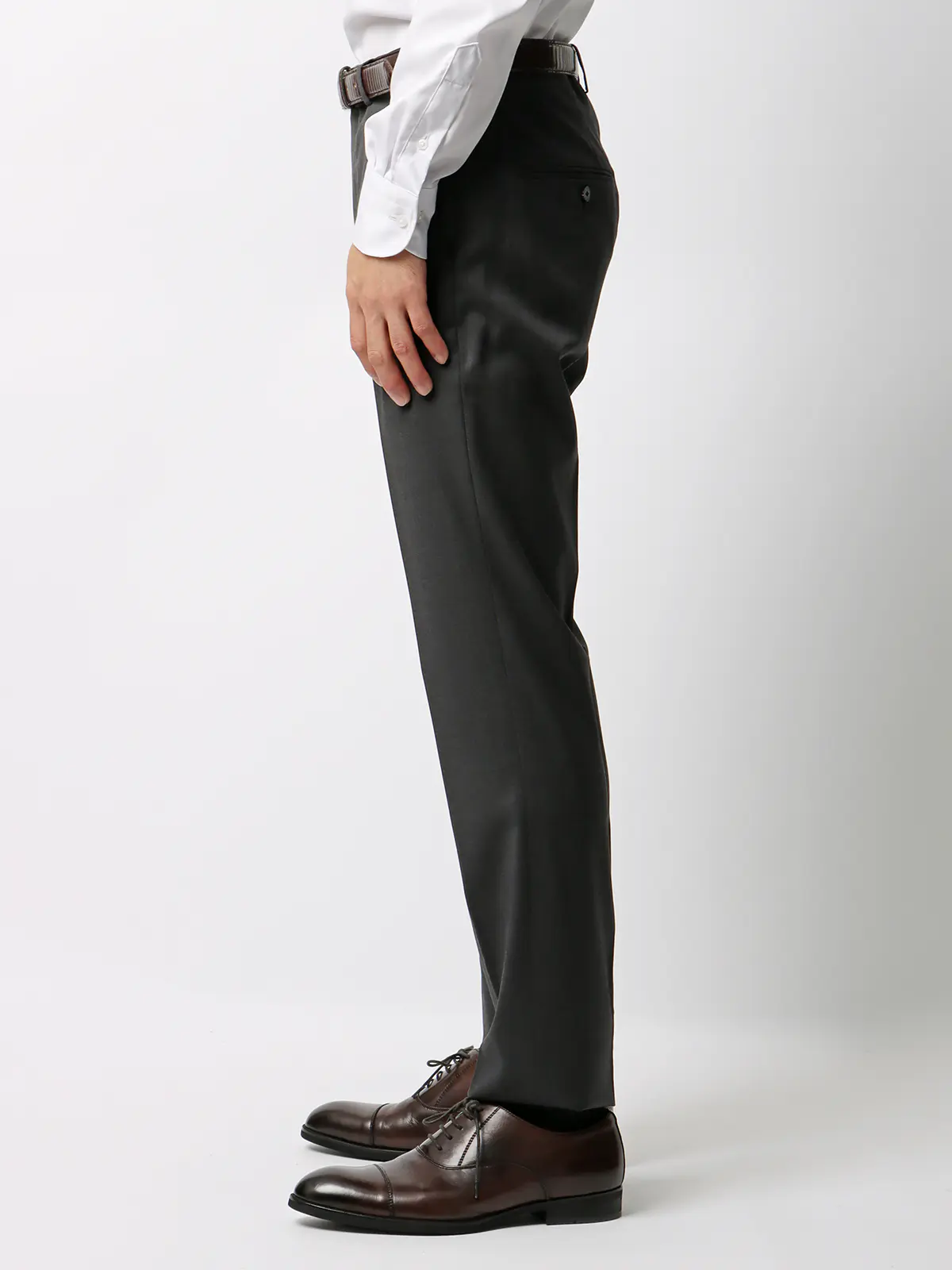 スーツ/3つボタン/Loro Piana 365/無地/TR27 グレー 体型(DROP):スリム 8DROP(YA体),身長:165cm