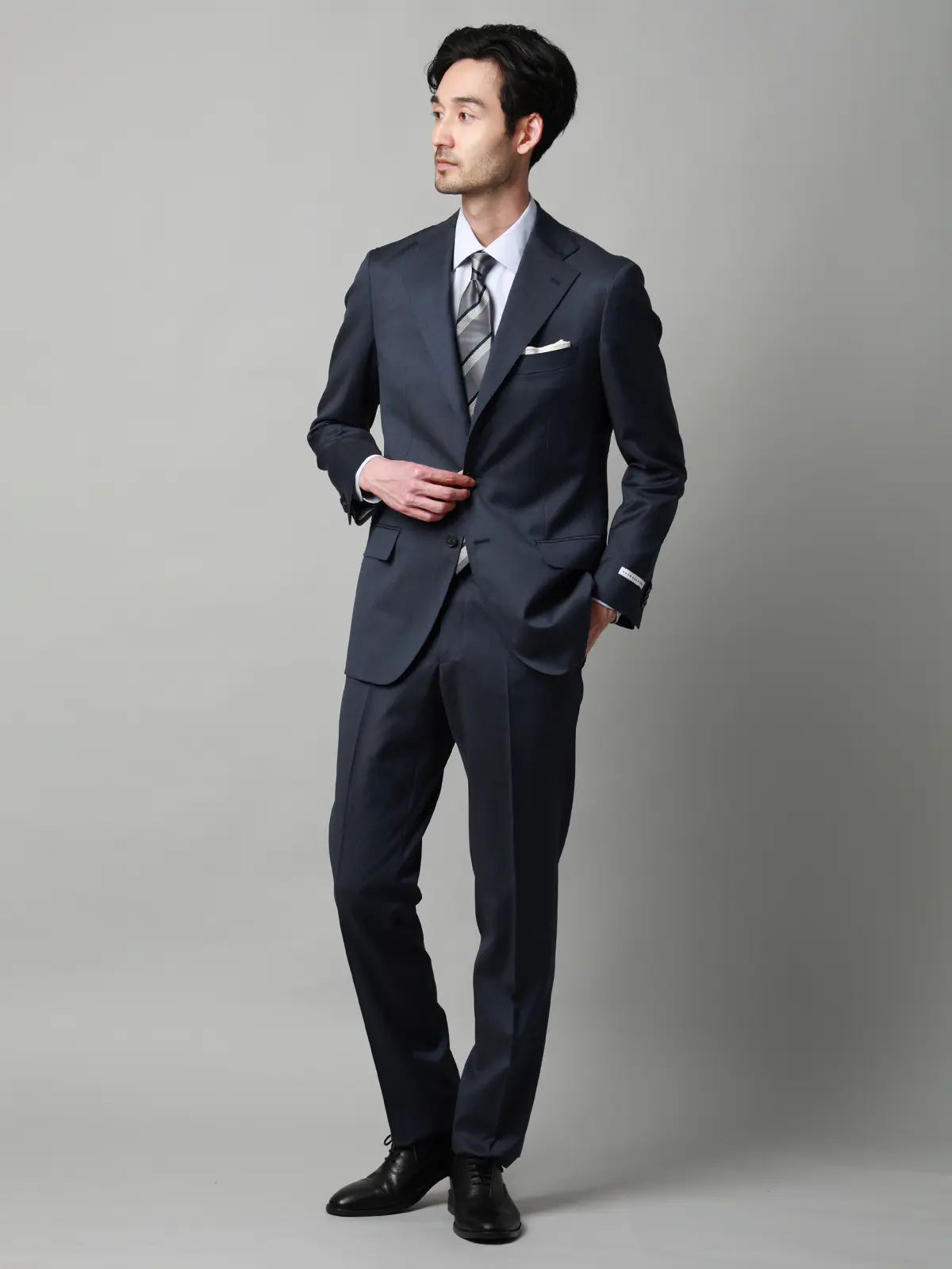 スーツ/3つボタン/Loro Piana 365/無地/TR27 ブルー 体型(DROP):普通 6DROP(A体),身長:165cm