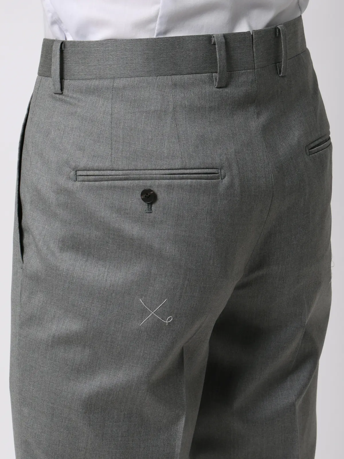 スーツ／3つボタン／Loro Piana 365／無地／TR27 ライトグレー 体型（DROP):普通　6DROP(A体),身長:165cm