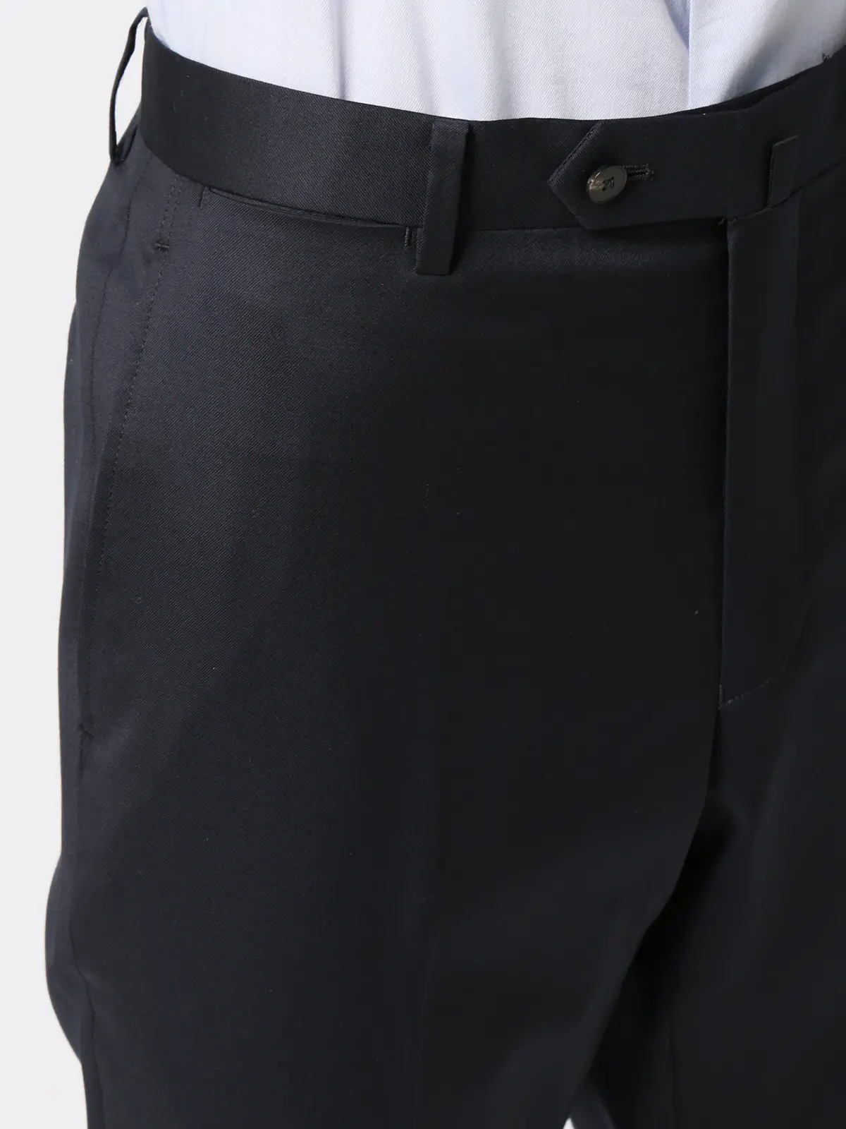 スーツ／3つボタン／Loro Piana 365／無地／TR27 ネイビー 体型（DROP):スリム　8DROP(YA体),身長:160cm