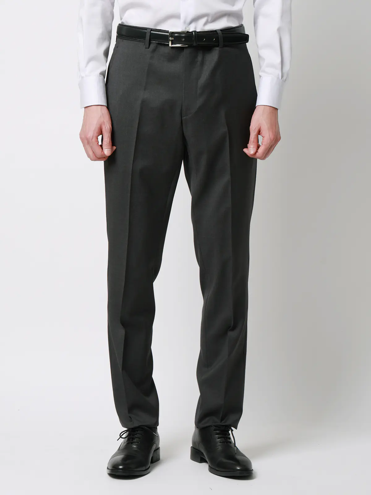 スーツ/3つボタン/Loro Piana 365/無地/TR27 チャコール 体型(DROP):スリム 8DROP(YA体),身長:175cm