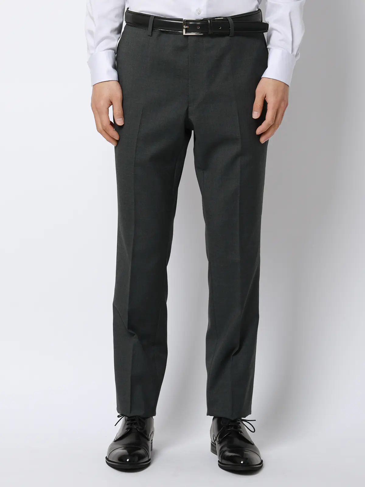 スーツ／3つボタン／REDA／ICE SENSE／無地／TR27 グリーン 体型（DROP):スリム　8DROP(YA体),身長:165cm