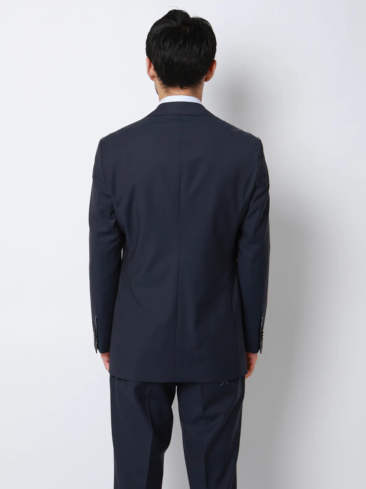 スーツ／3つボタン／REDA／ICE SENSE／無地／TR27 ネイビー 体型（DROP):普通　6DROP(A体),身長:165cm