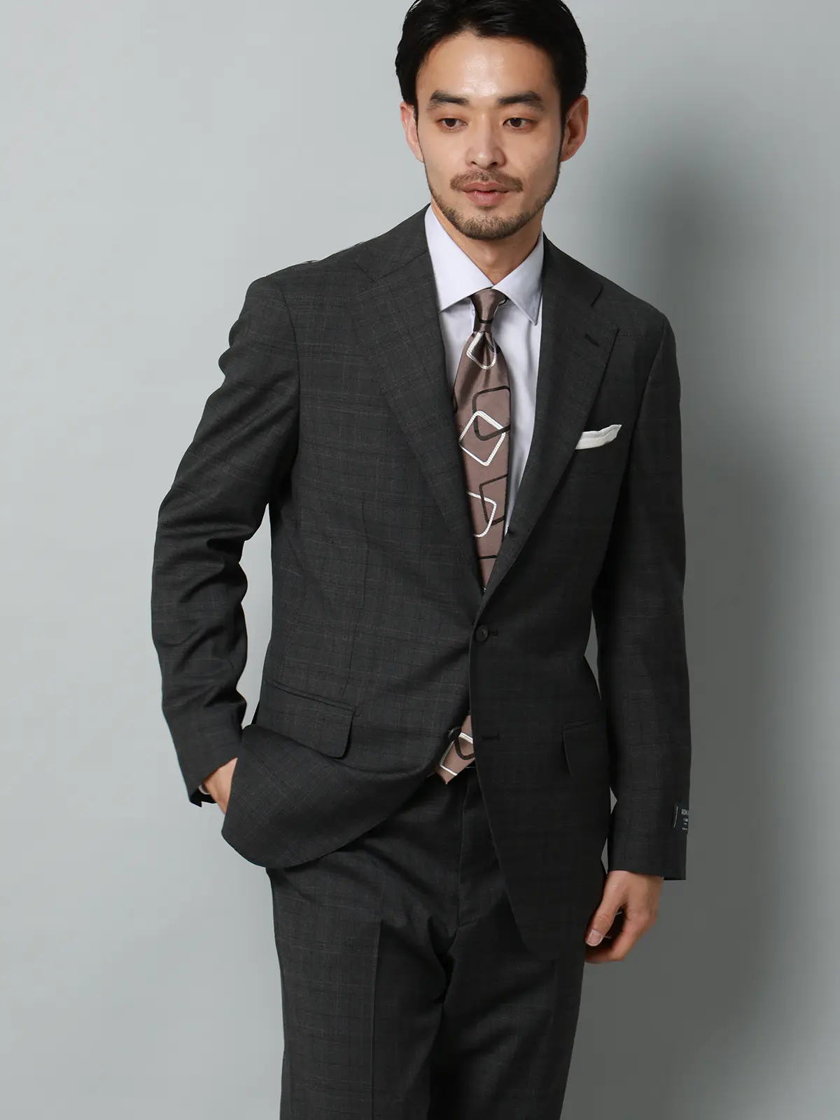 スーツ／3つボタン／REDA／ICE SENSE／グレンチェック／TR27 グレー 体型（DROP):普通　6DROP(A体),身長:165cm