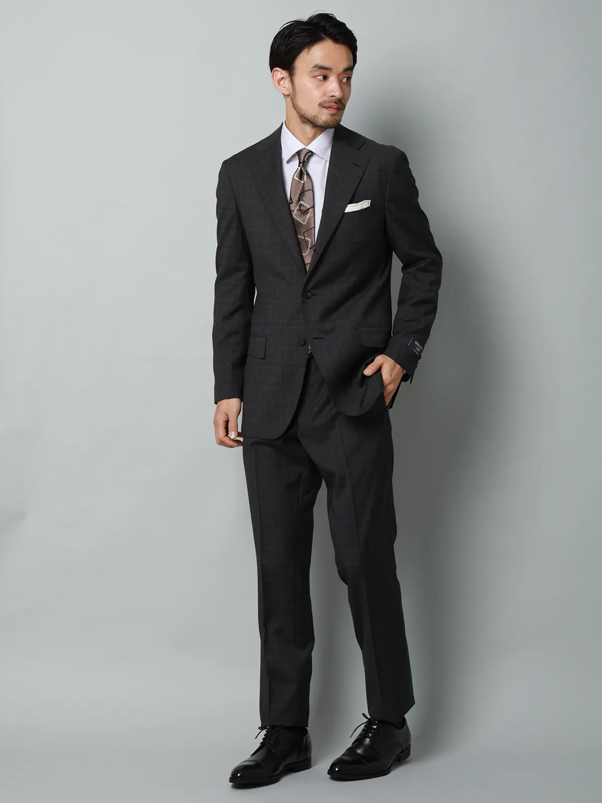 スーツ／3つボタン／REDA／ICE SENSE／グレンチェック／TR27 グレー 体型（DROP):普通　6DROP(A体),身長:165cm