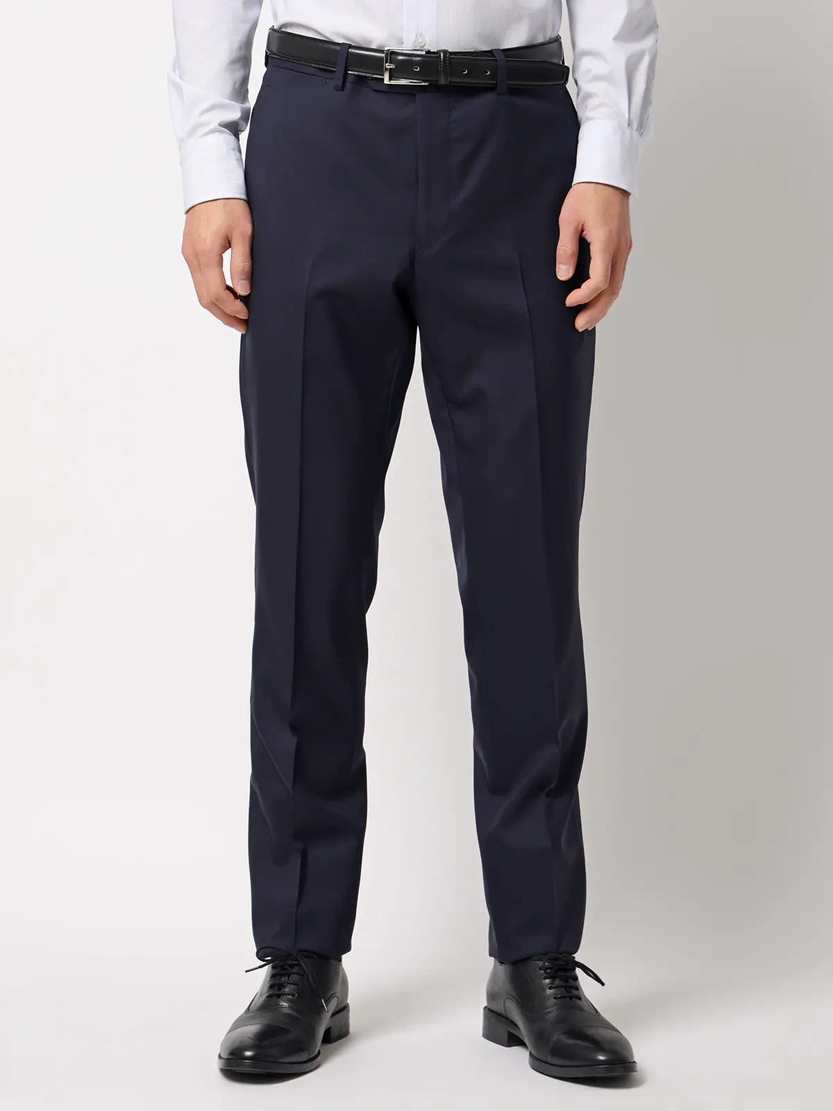 スーツ／3つボタン／TALLIA DI DELFINO／SUPER120'sウールトロピカル／無地／TR27 ネイビー 体型（DROP):ややがっしり　4DROP(AB体),身長:185cm