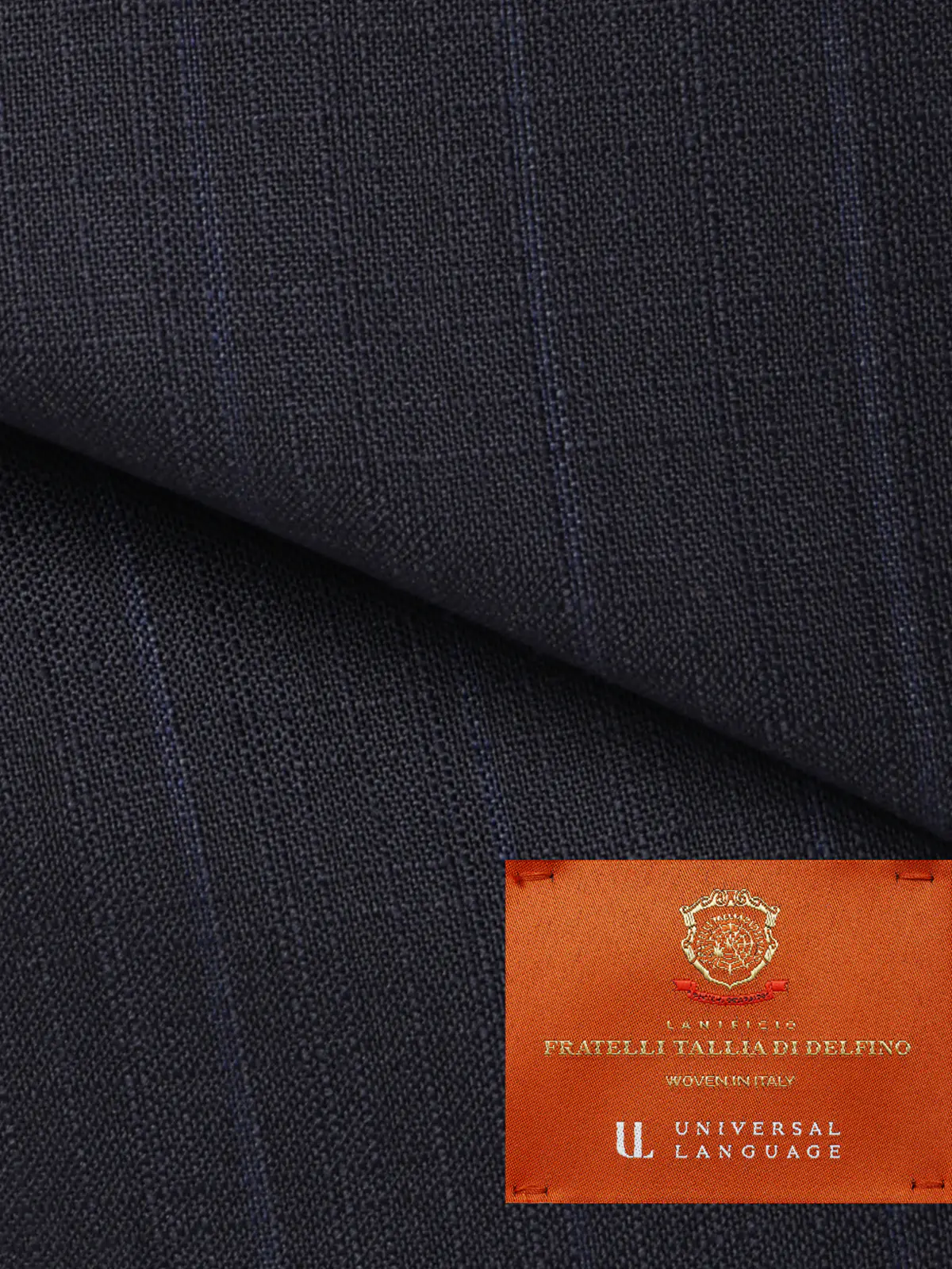 スーツ／3つボタン／TALLIA DI DELFINO／SUPER120'sウールトロピカル／TR27 ネイビー 体型（DROP):ややがっしり　4DROP(AB体),身長:185cm