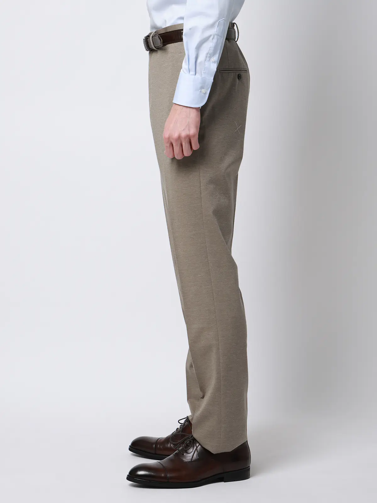 スーツ／ストレッチ／接触冷感／3つボタン／無地／TR27 ベージュ 体型（DROP):普通　6DROP(A体),身長:170cm