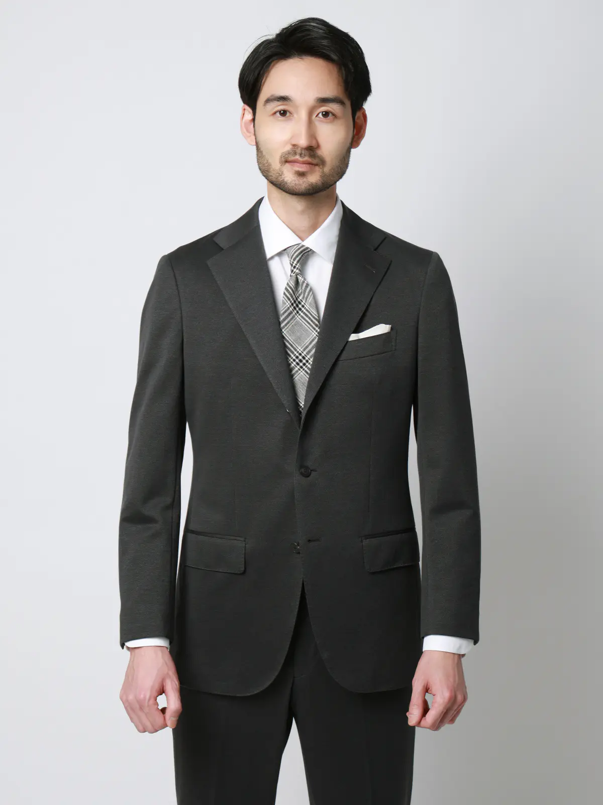 スーツ／ストレッチ／接触冷感／3つボタン／無地／TR27 グレー 体型（DROP):普通　6DROP(A体),身長:165cm