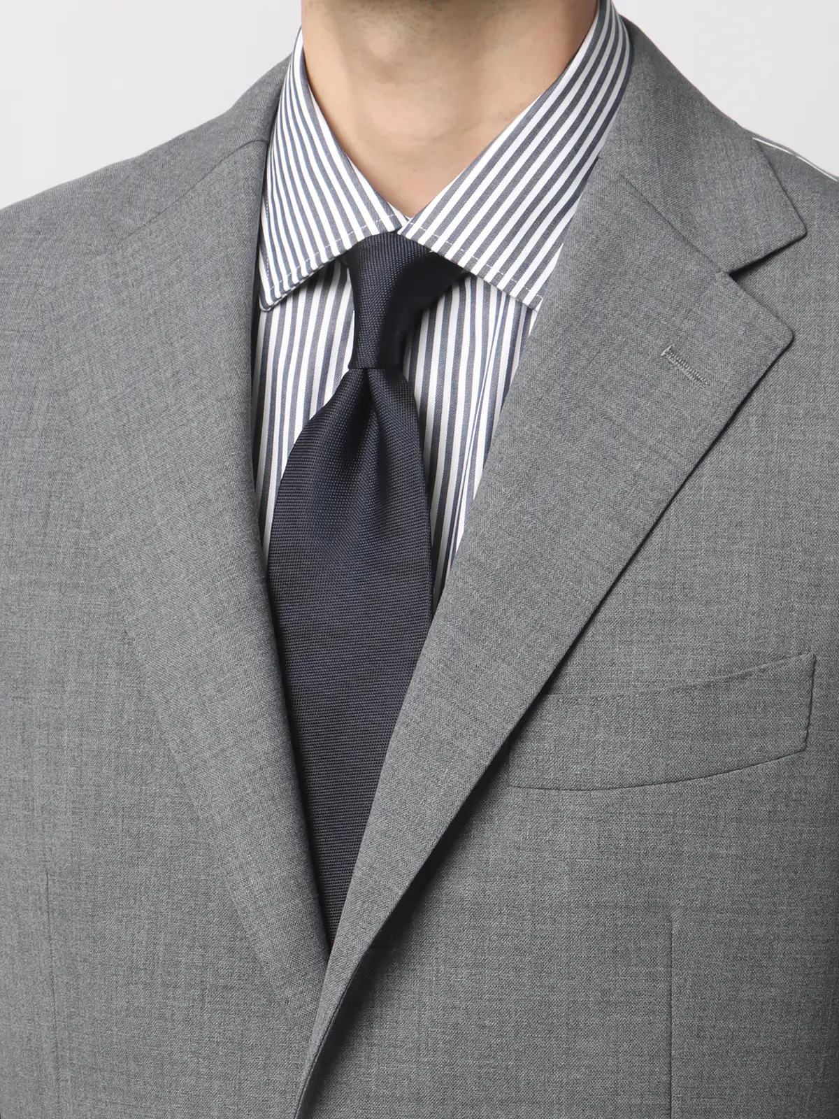 スーツ／3つボタン／FRESCO／HAND MADE／無地／TR27 ライトグレー 体型（DROP):スリム　8DROP(YA体),身長:160cm