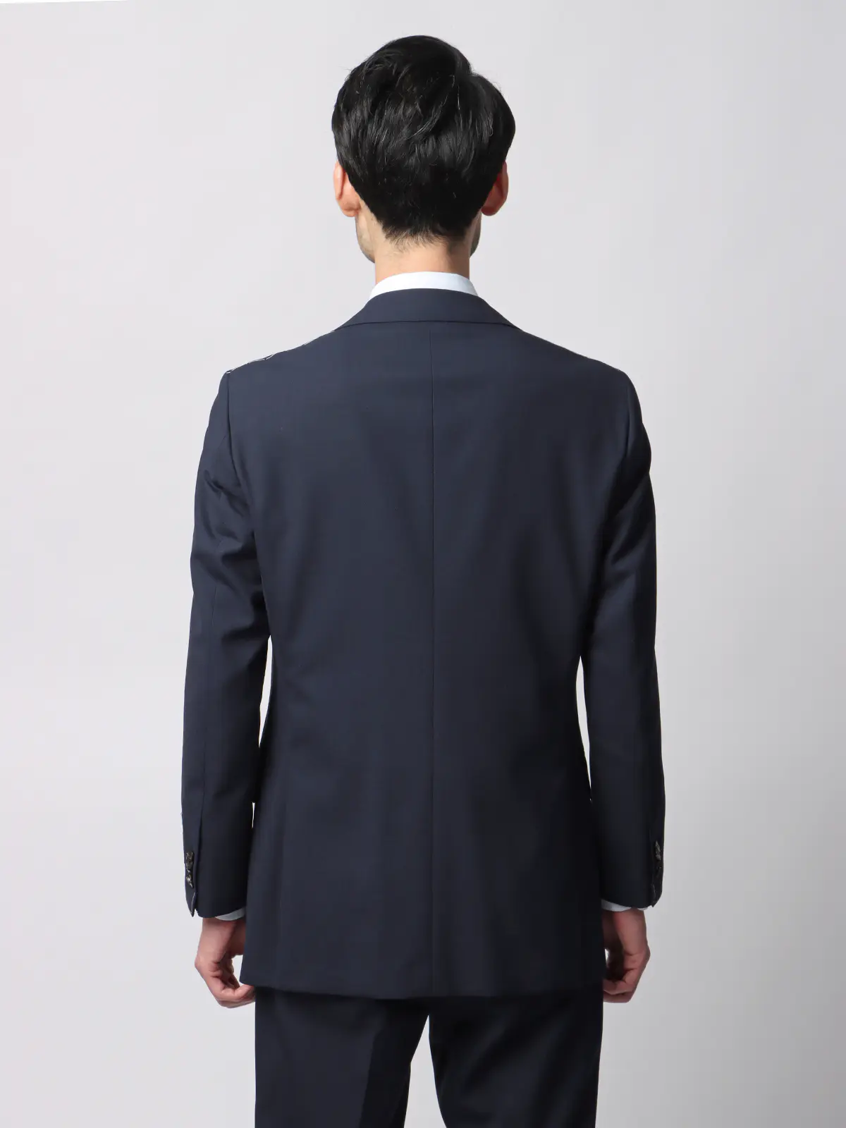 スーツ／3つボタン／FRESCO／HAND MADE／無地／TR27 ネイビー 体型（DROP):普通　6DROP(A体),身長:185cm