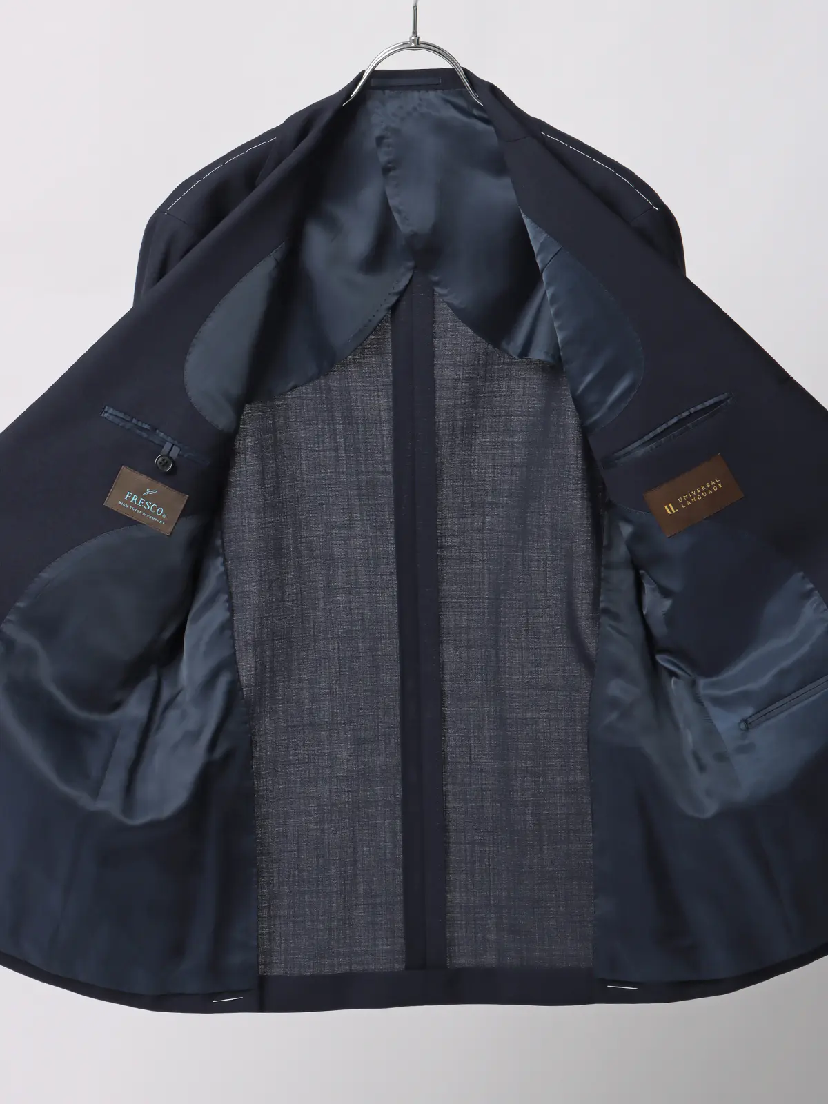 スーツ／3つボタン／FRESCO／HAND MADE／無地／TR27 ネイビー 体型（DROP):普通　6DROP(A体),身長:185cm