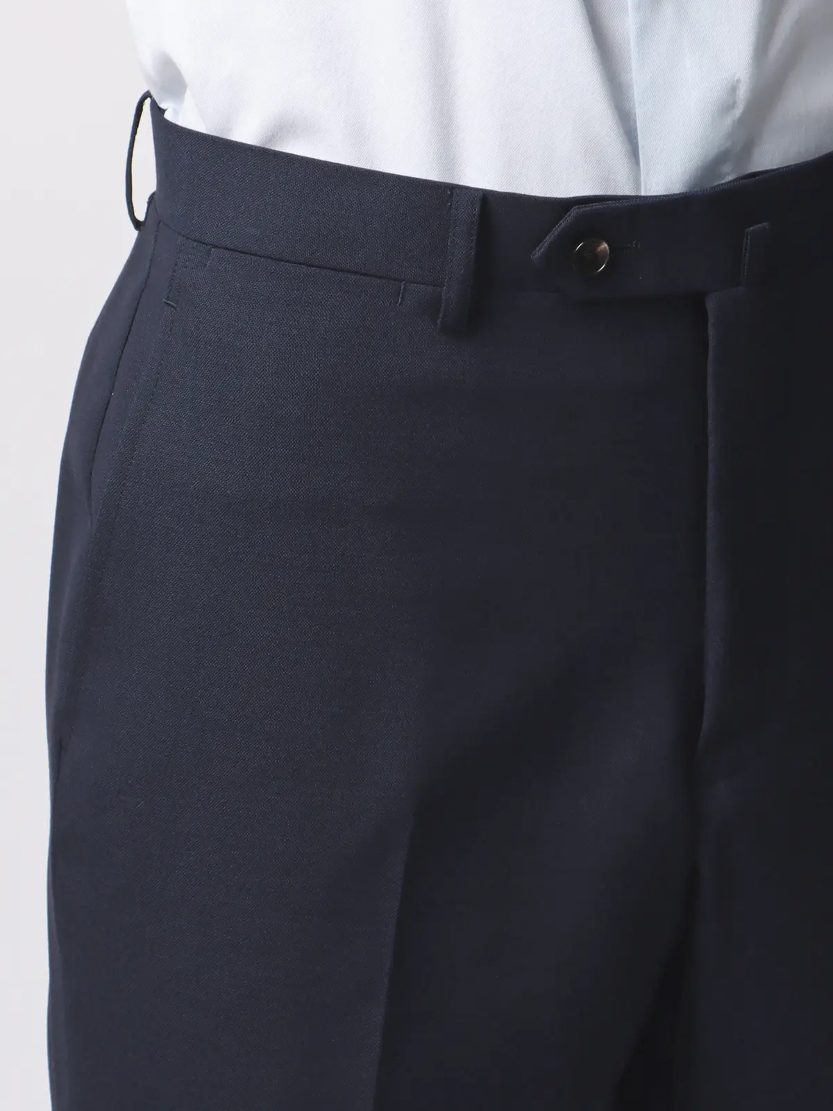 スーツ／3つボタン／FRESCO／HAND MADE／無地／TR27 ネイビー 体型（DROP):普通　6DROP(A体),身長:185cm