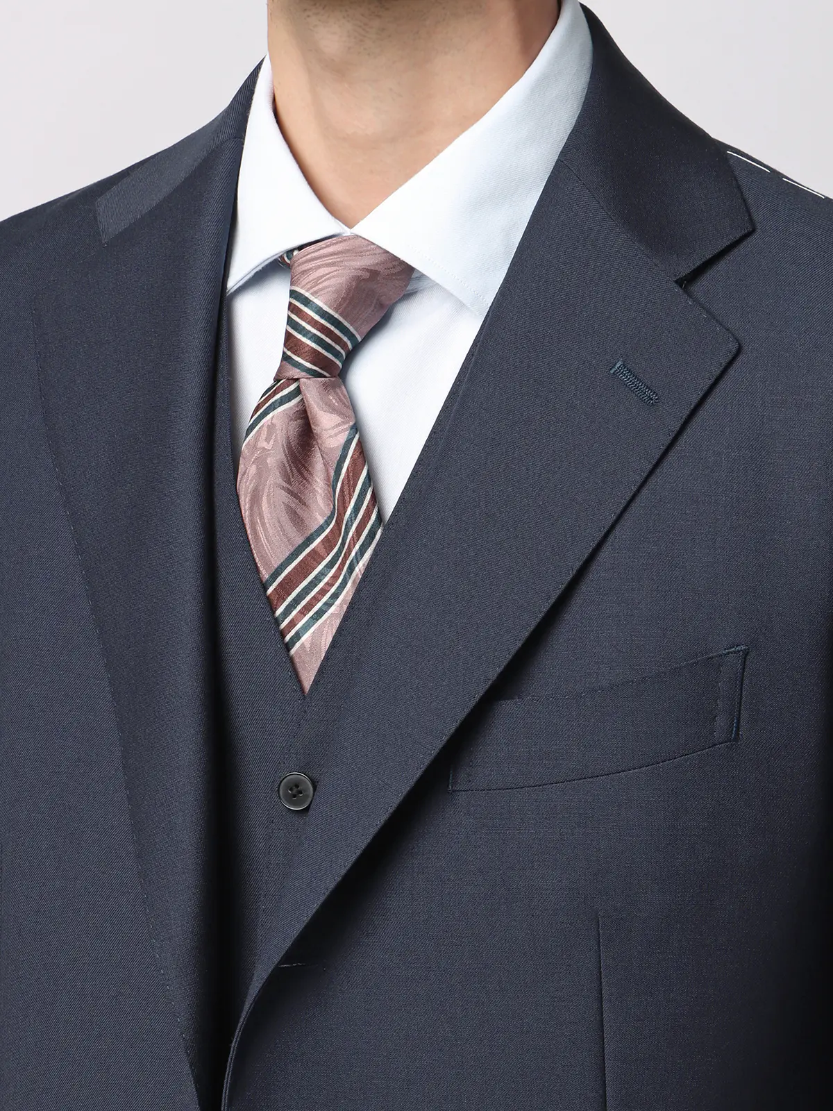 スーツ／スリーピース／3つボタン／尾州／無地／TR27 ブルー 体型（DROP):スリム　8DROP(YA体),身長:160cm