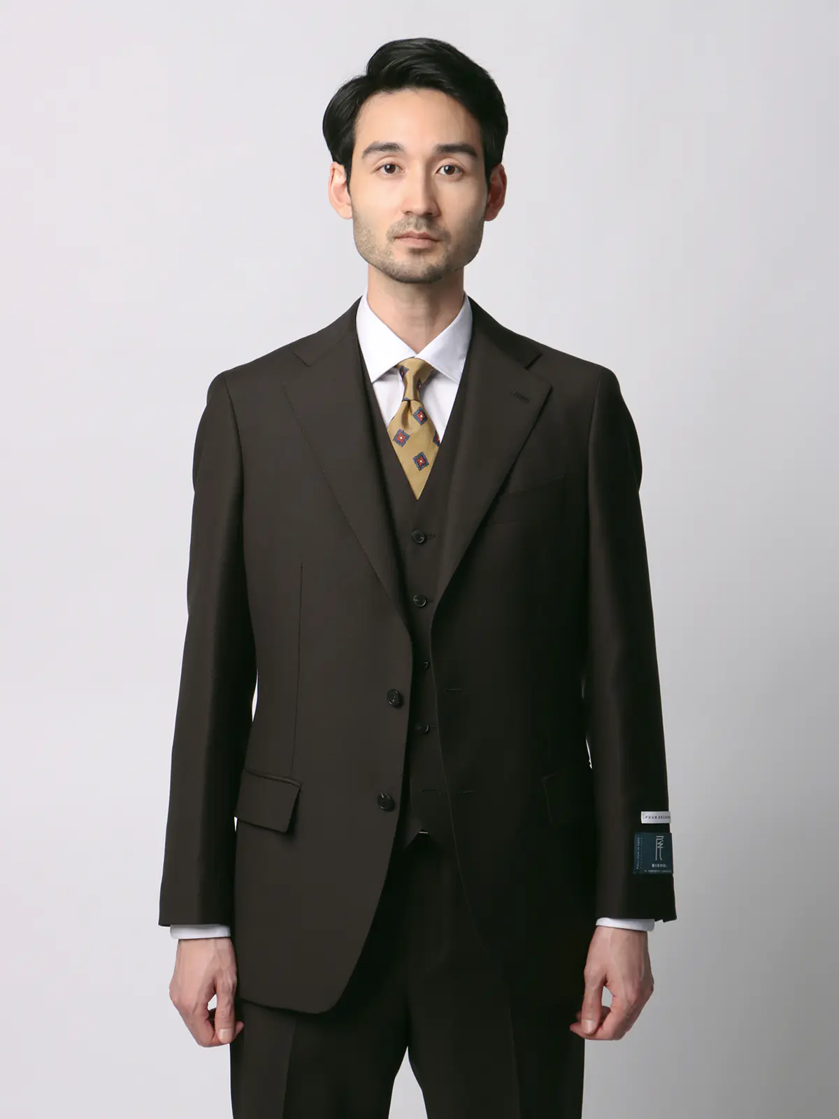 スーツ/スリーピース/3つボタン/尾州/無地/TR27 ブラウン 体型(DROP):スリム 8DROP(YA体),身長:165cm