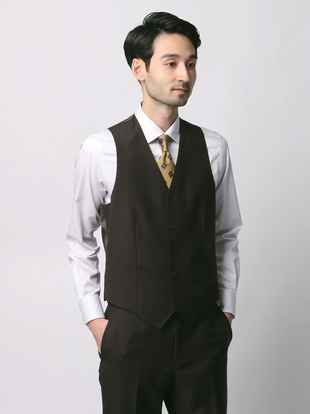 スーツ/スリーピース/3つボタン/尾州/無地/TR27 ブラウン 体型(DROP):スリム 8DROP(YA体),身長:165cm