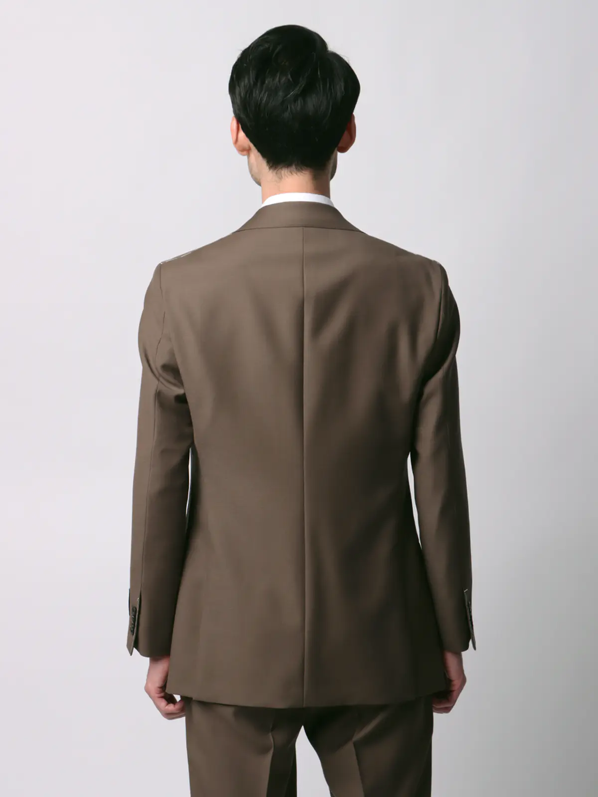 スーツ／スリーピース／3つボタン／尾州／無地／TR27 ベージュ 体型（DROP):スリム　8DROP(YA体),身長:160cm