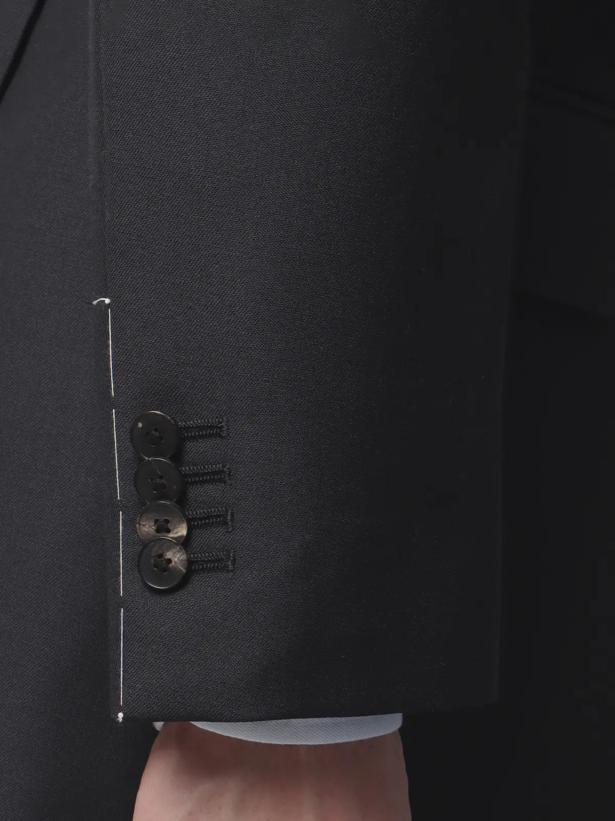 スーツ／スリーピース／3つボタン／尾州／無地／TR27 グレー 体型（DROP):スリム　8DROP(YA体),身長:170cm