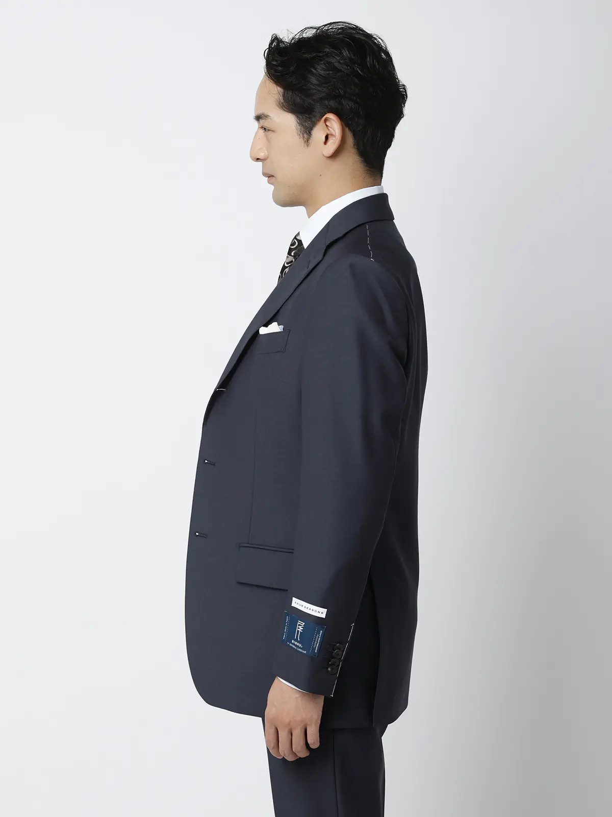 スーツ/スリーピース/3つボタン/尾州/無地/TR27 ブルー 体型(DROP):スリム 8DROP(YA体),身長:160cm