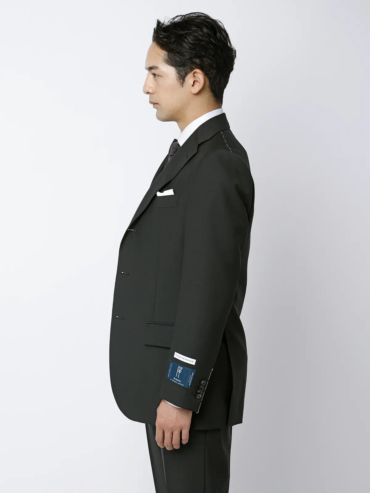 スーツ／スリーピース／3つボタン／尾州／無地／TR27 グリーン 体型（DROP):スリム　8DROP(YA体),身長:160cm