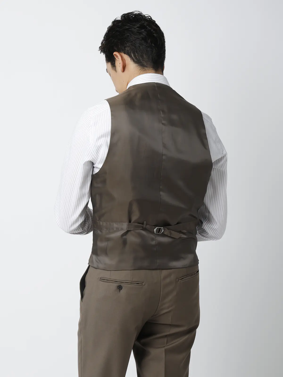 スーツ/スリーピース/3つボタン/尾州/無地/TR27 ベージュ 体型(DROP):スリム 8DROP(YA体),身長:165cm
