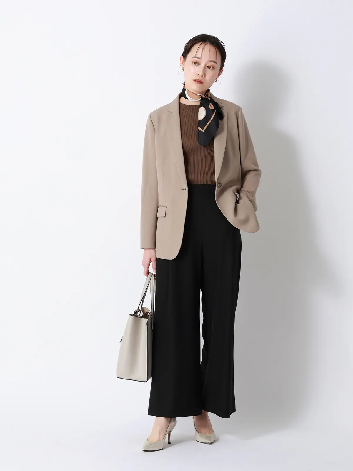 みんなのスーツ／ジャケット／ウォッシャブル／PRESTIGE TECHNOLOGY ベージュ S