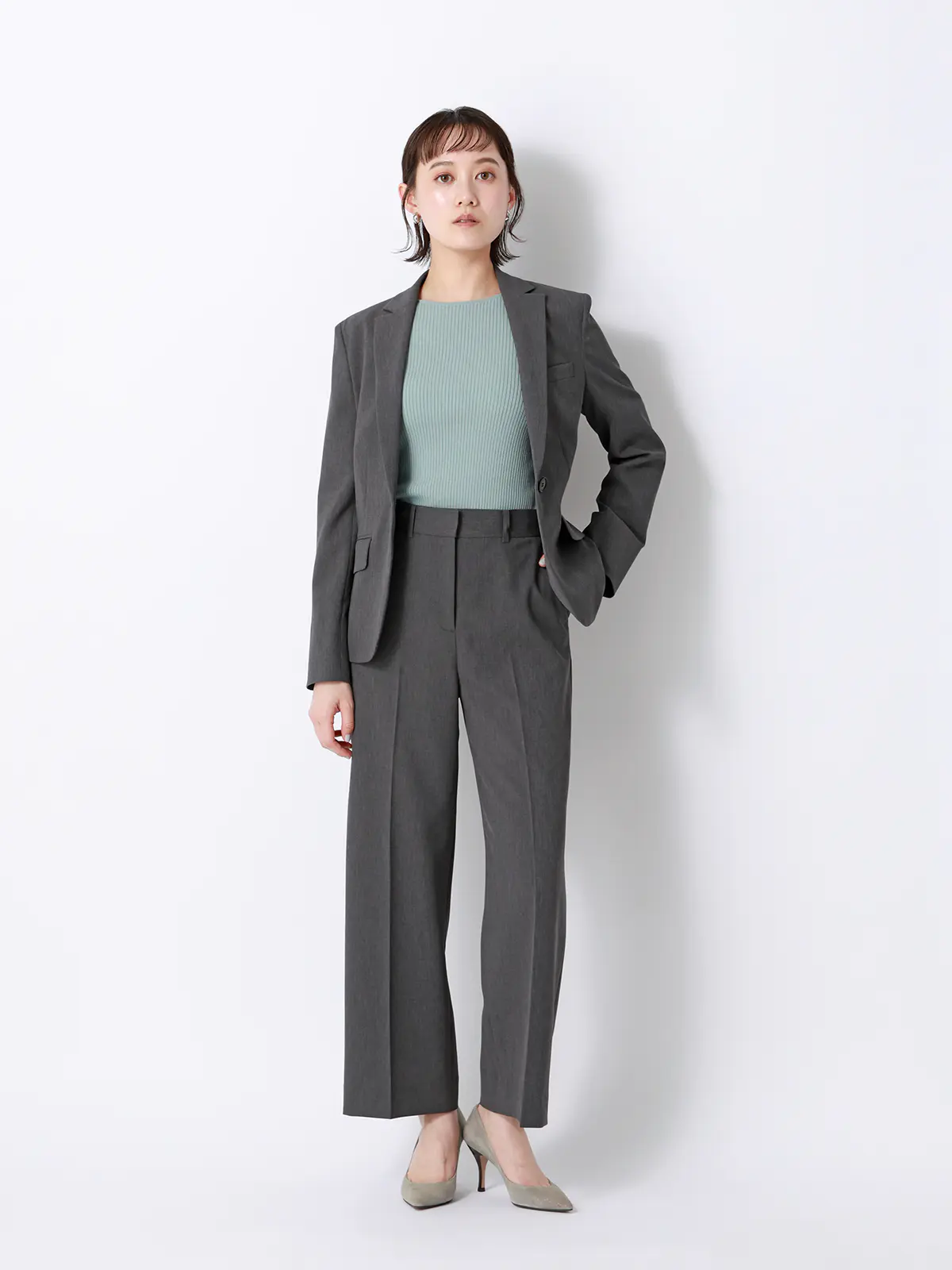 涼しいスーツ／テーラードジャケット／ウォッシャブル／ストレッチ／高通気／軽量／無地 グレー 36(7号）