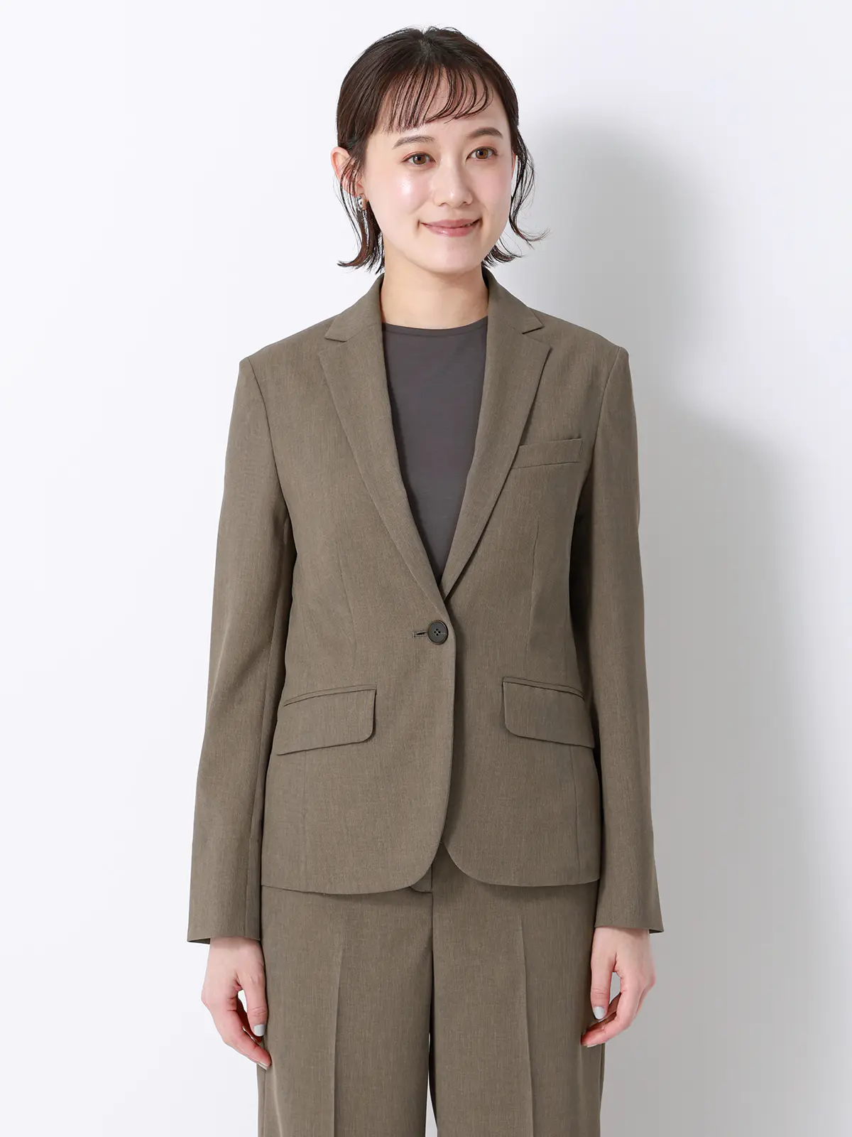 涼しいスーツ／テーラードジャケット／ウォッシャブル／ストレッチ／高通気／軽量／無地 ベージュ 36(7号）