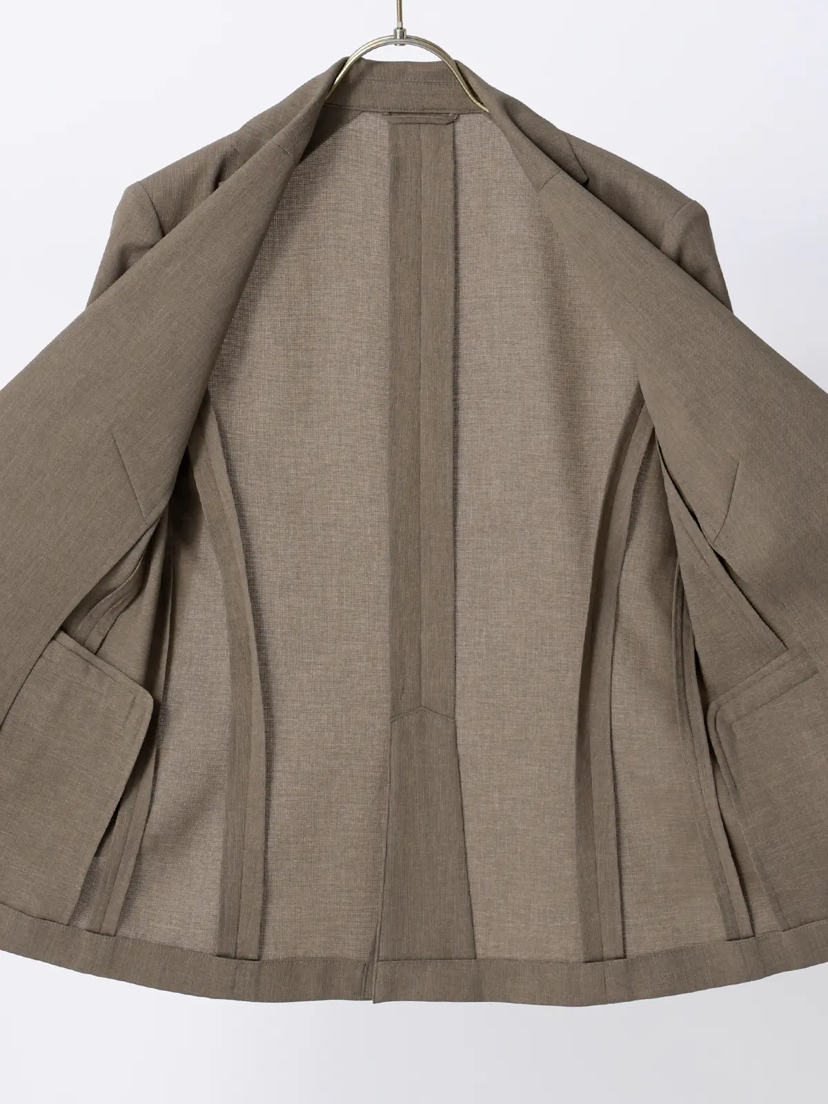 涼しいスーツ／テーラードジャケット／ウォッシャブル／ストレッチ／高通気／軽量／無地 ベージュ 36(7号）