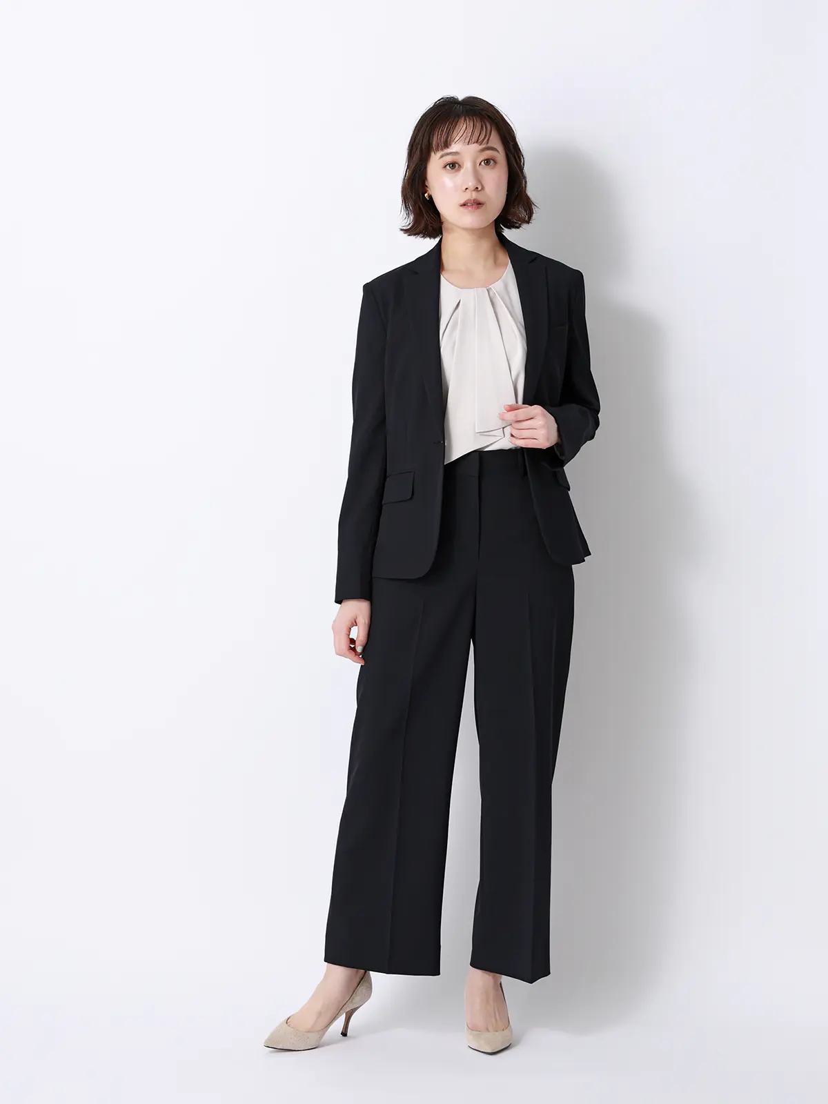 涼しいスーツ／テーラードジャケット／ウォッシャブル／ストレッチ／高通気／軽量／無地 ネイビー 36(7号）