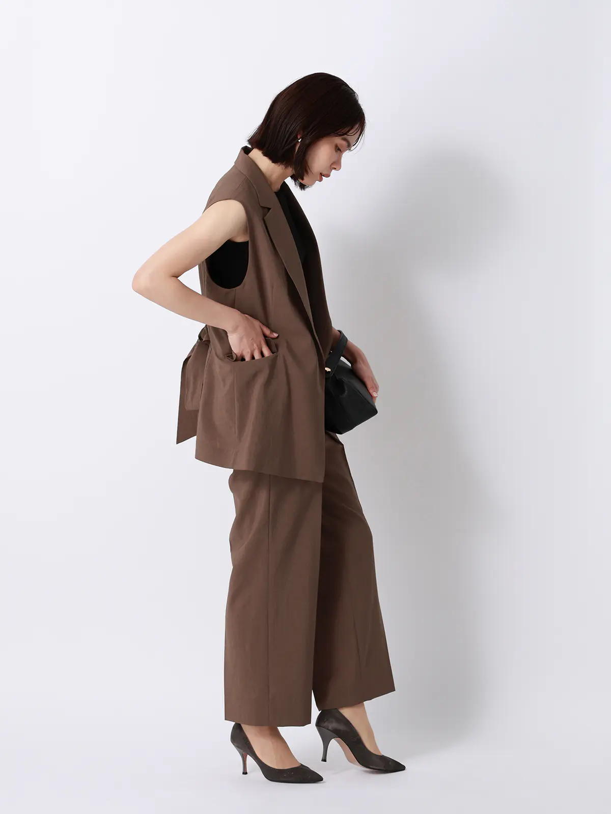 テーラードジレ／ウォッシャブル／UVカット／BREEZE COOL／無地／BIYORI UP ブラウン 38(9号）